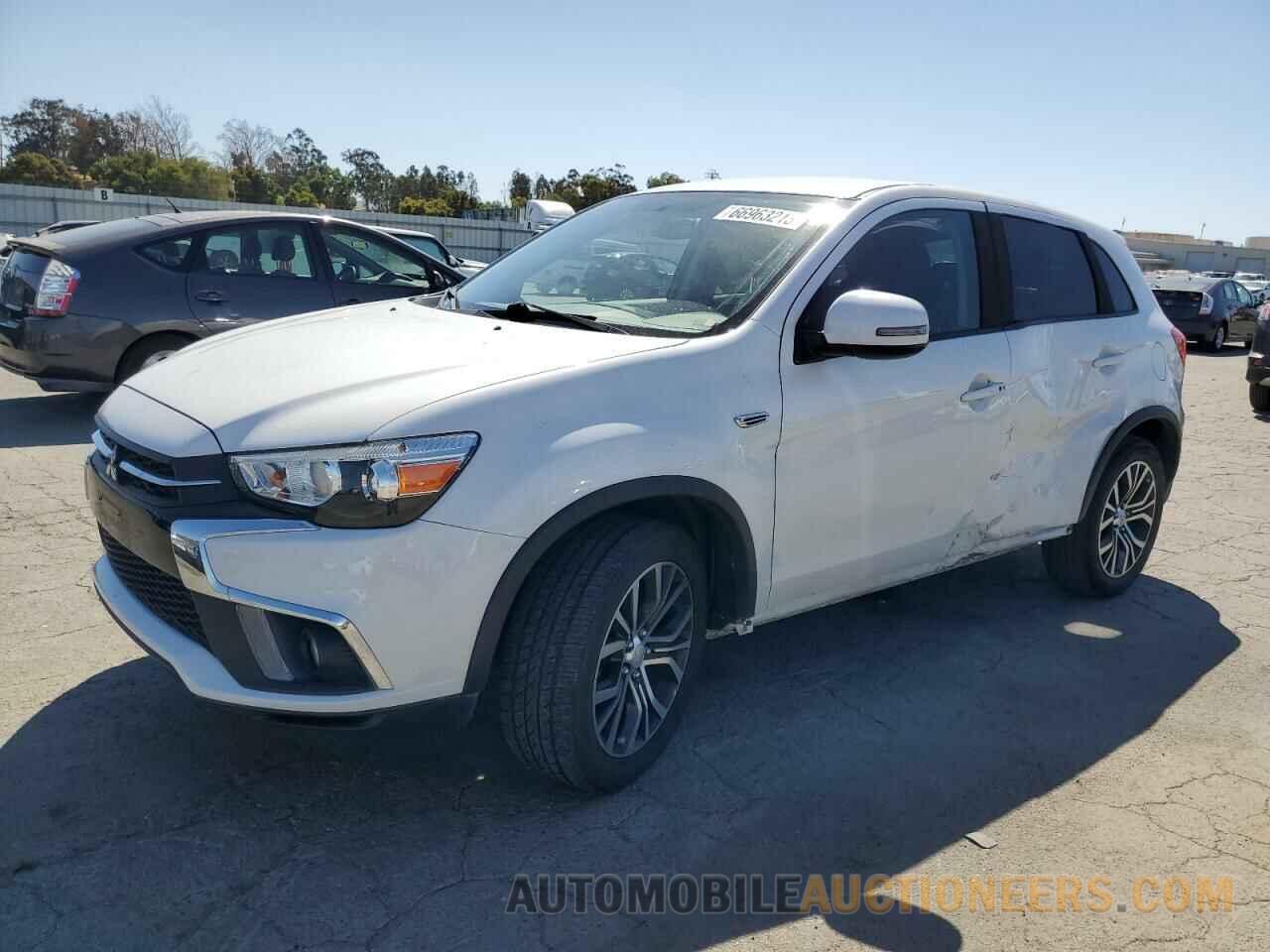 JA4AP3AW4JZ004614 MITSUBISHI OUTLANDER 2018