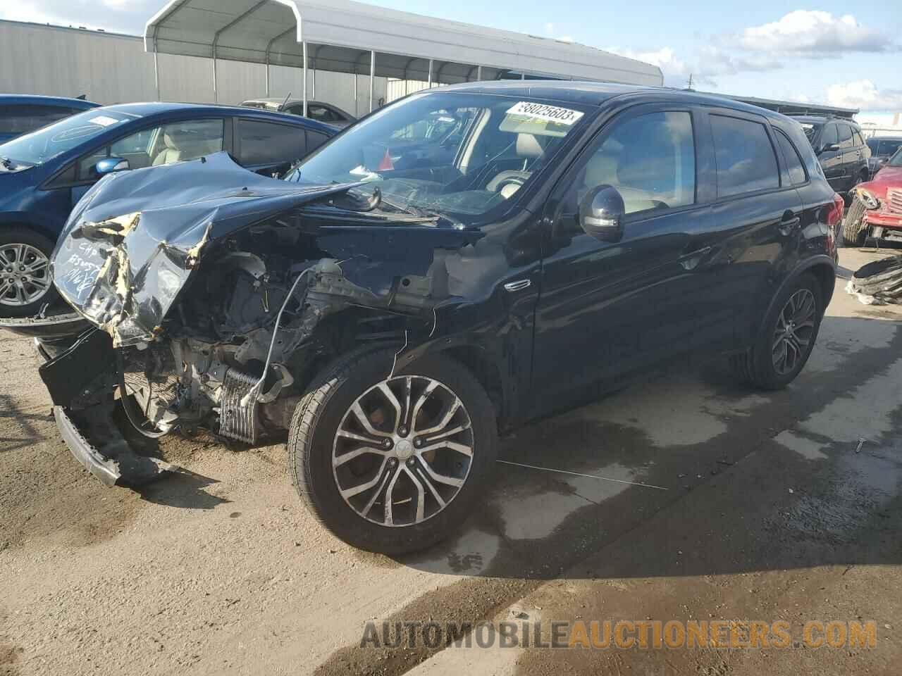 JA4AP3AW8JU015189 MITSUBISHI OUTLANDER 2018