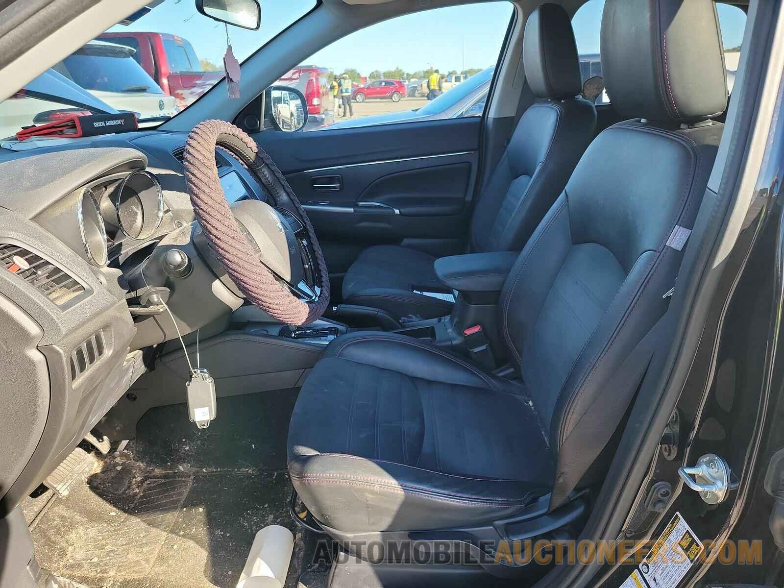 JA4AP3AW8JZ008620 Mitsubishi Outlander Sport 2018