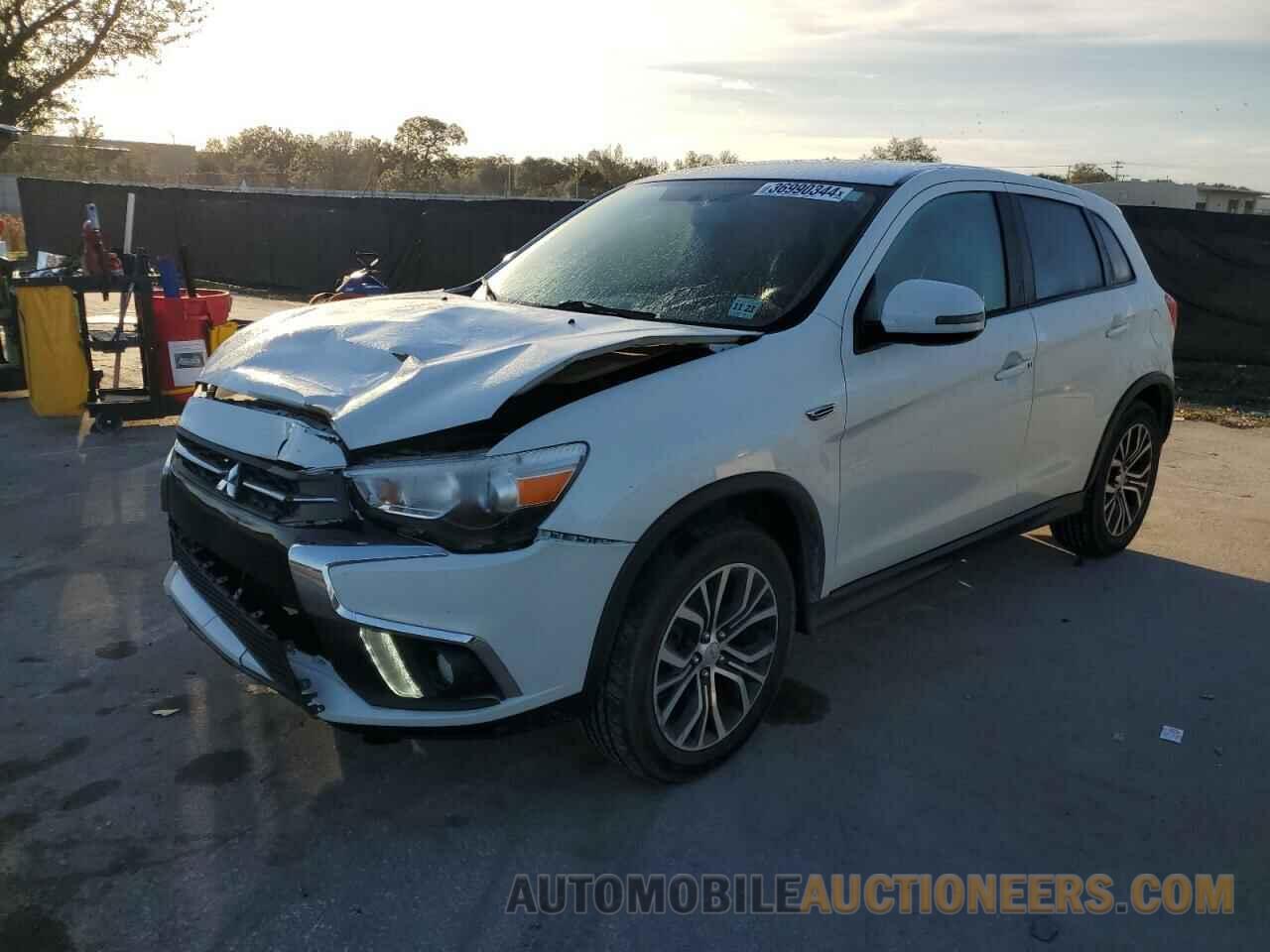 JA4AP3AW9JU024337 MITSUBISHI OUTLANDER 2018