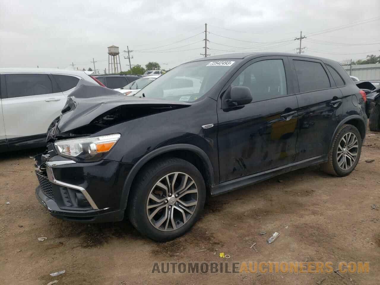 JA4AR3AU0JU017799 MITSUBISHI OUTLANDER 2018