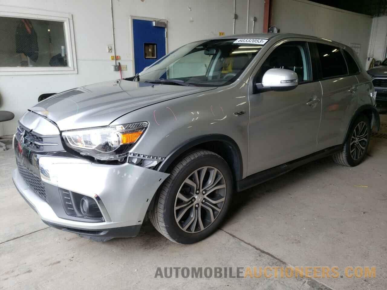 JA4AR3AU0JZ013593 MITSUBISHI OUTLANDER 2018