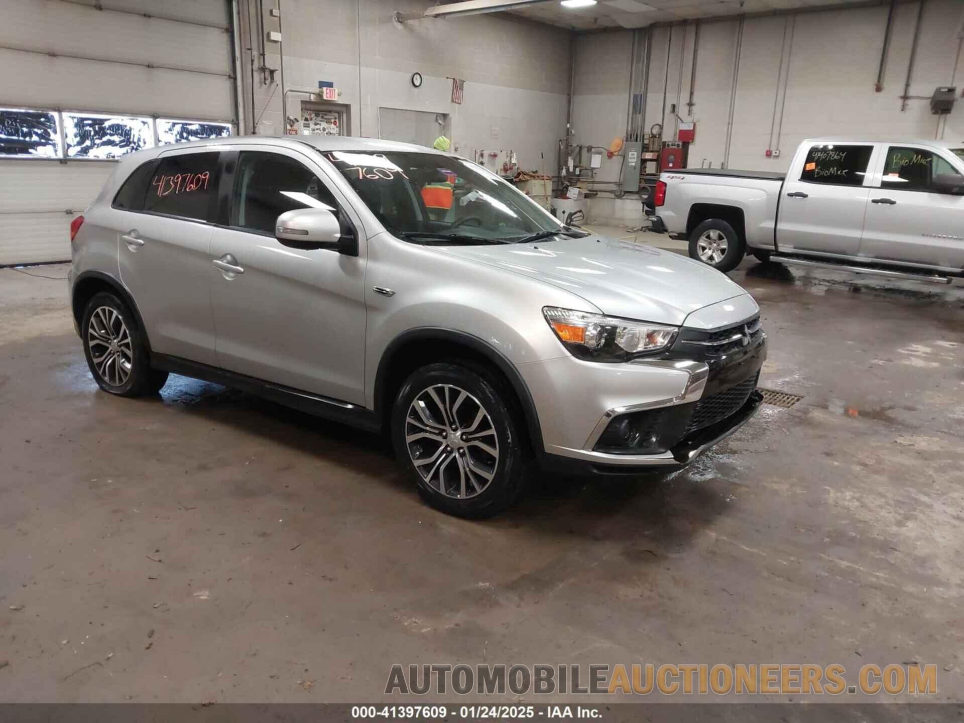 JA4AR3AU1JU020890 MITSUBISHI OUTLANDER SPORT 2018