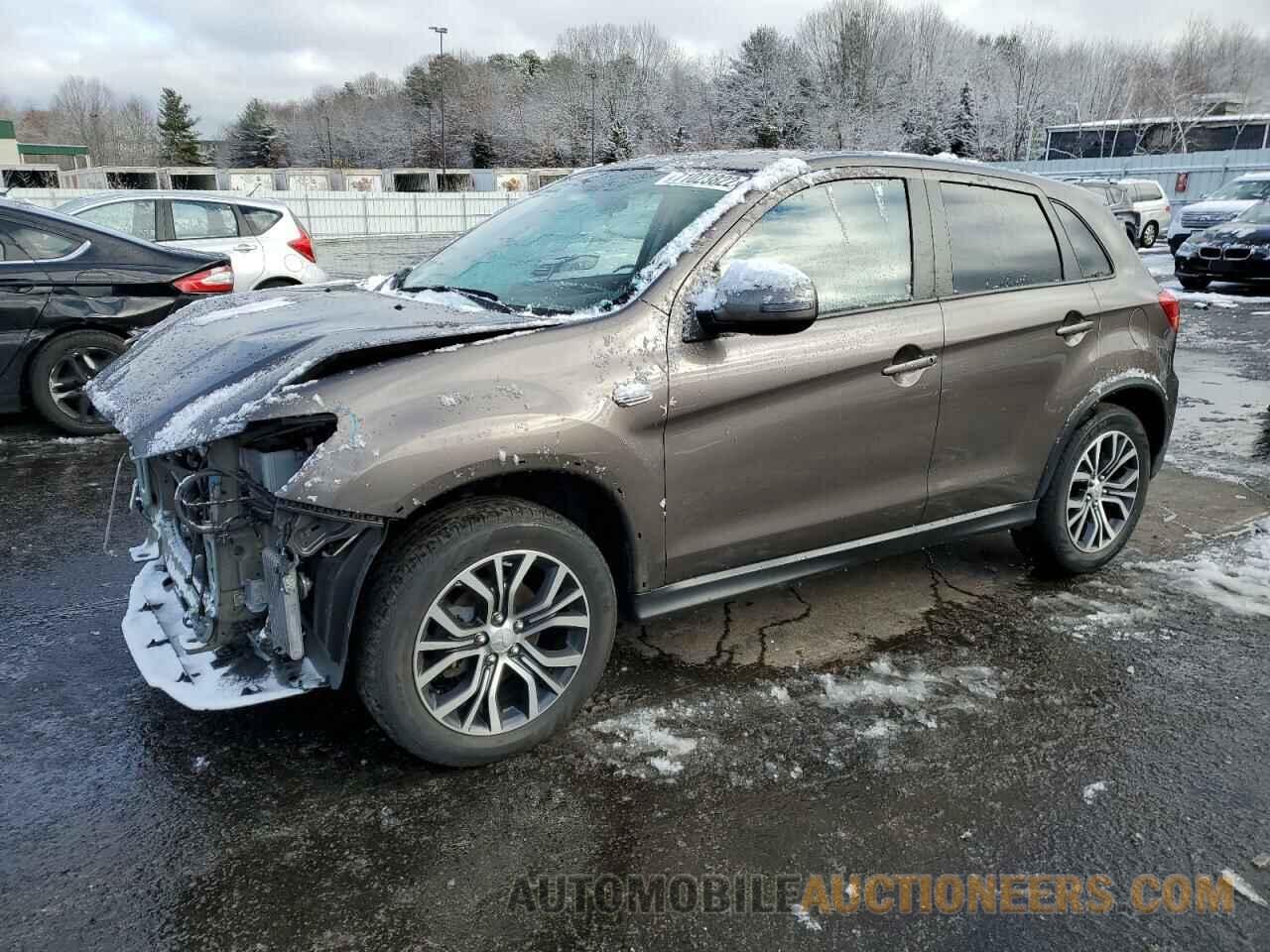 JA4AR3AU1JZ025199 MITSUBISHI OUTLANDER 2018