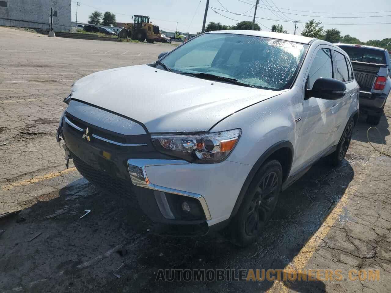 JA4AR3AU5JZ030423 MITSUBISHI OUTLANDER 2018