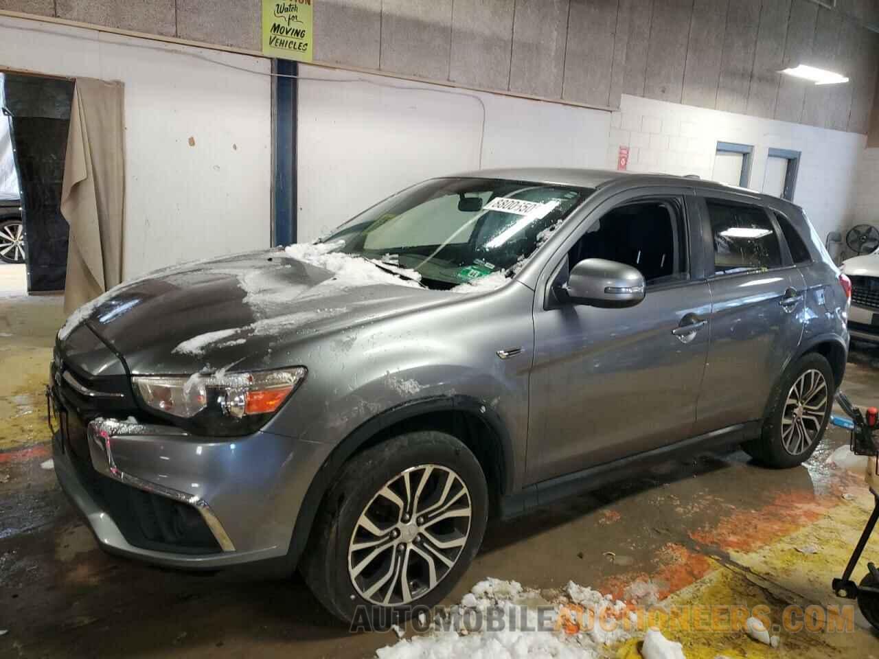 JA4AR3AU7JU024958 MITSUBISHI OUTLANDER 2018