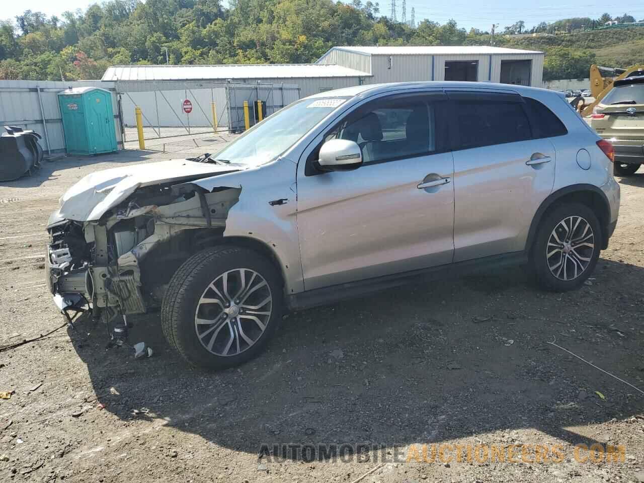 JA4AR3AU8JU022281 MITSUBISHI OUTLANDER 2018