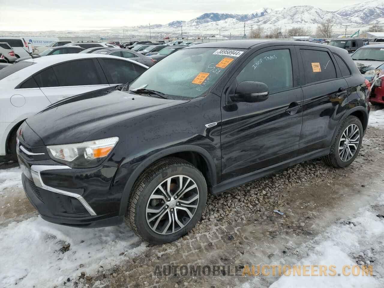 JA4AR3AU9JZ003628 MITSUBISHI OUTLANDER 2018