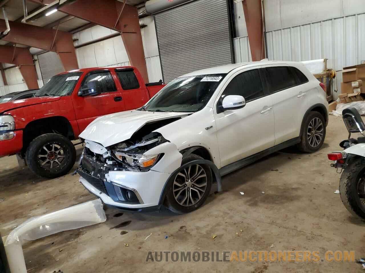 JA4AR3AW3JZ004775 MITSUBISHI OUTLANDER 2018