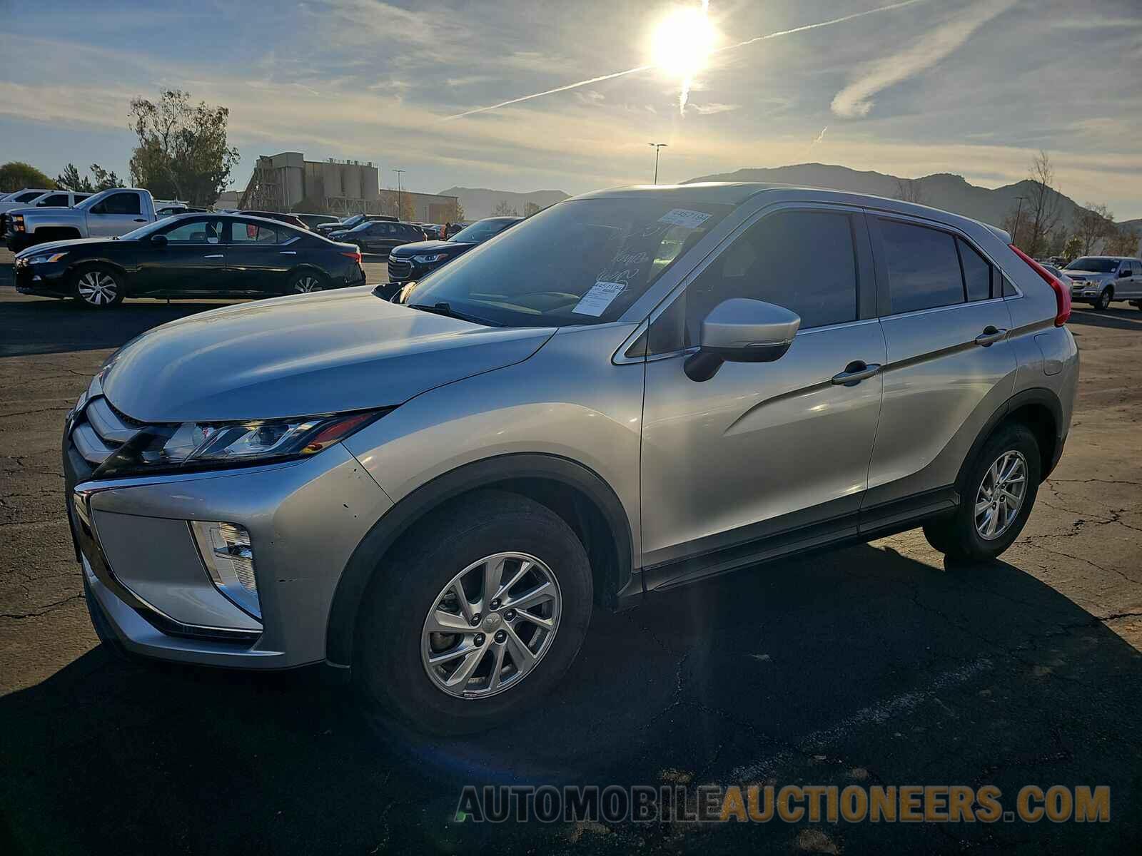 JA4AT3AA0JZ063742 Mitsubishi Eclipse Cross 2018