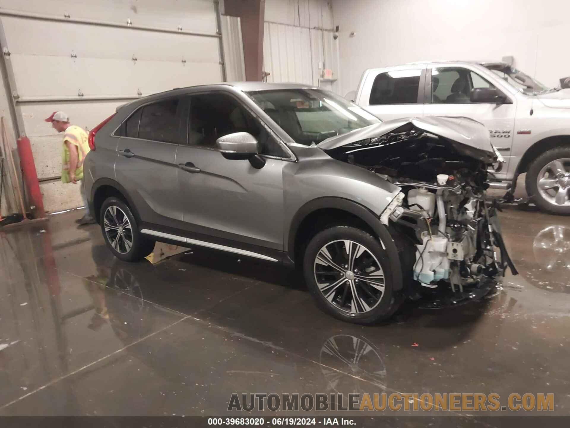 JA4AT5AA1LZ001877 MITSUBISHI ECLIPSE CROSS 2020