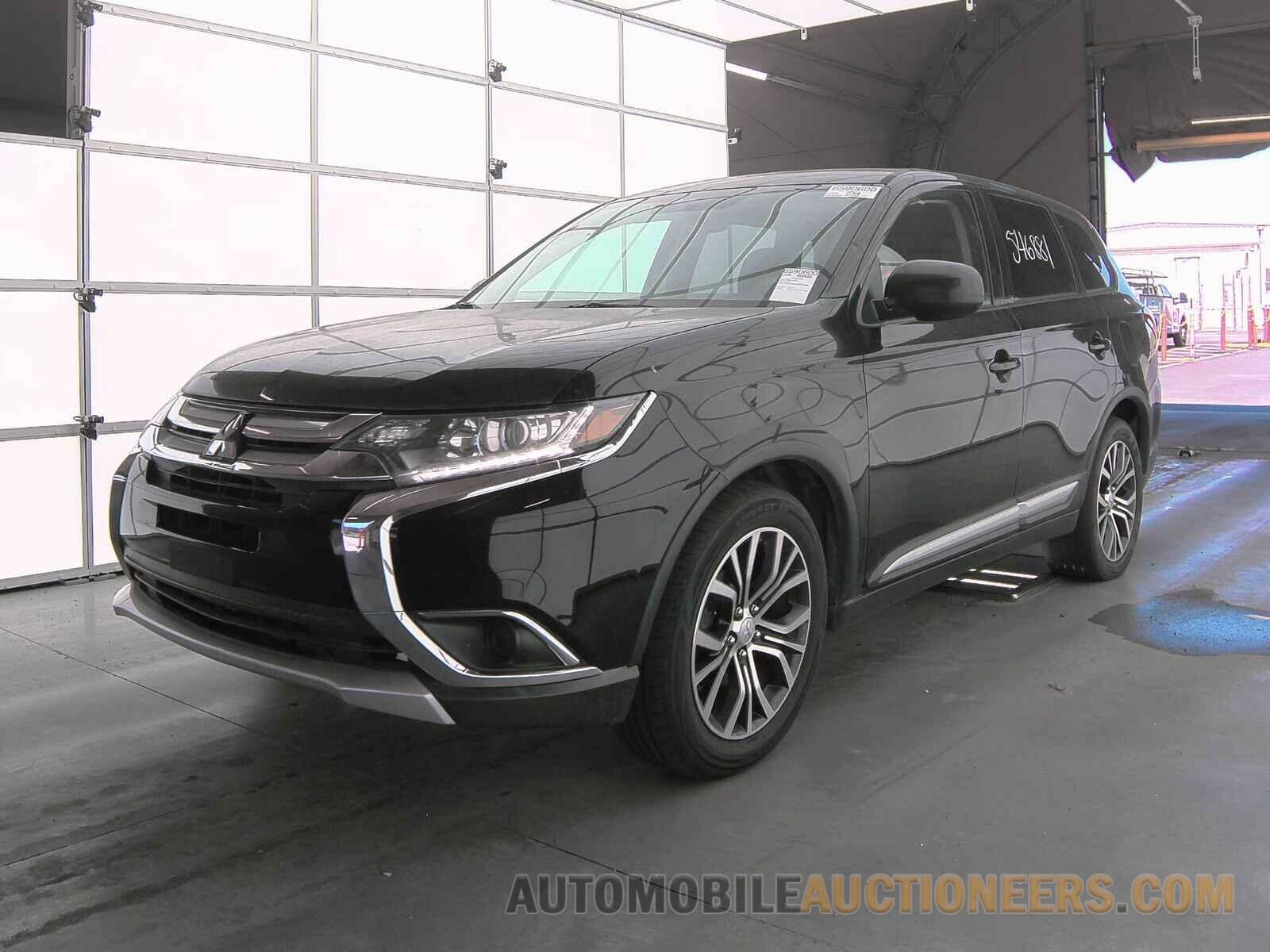 JA4AZ2A30HZ016098 Mitsubishi Outlander 2017