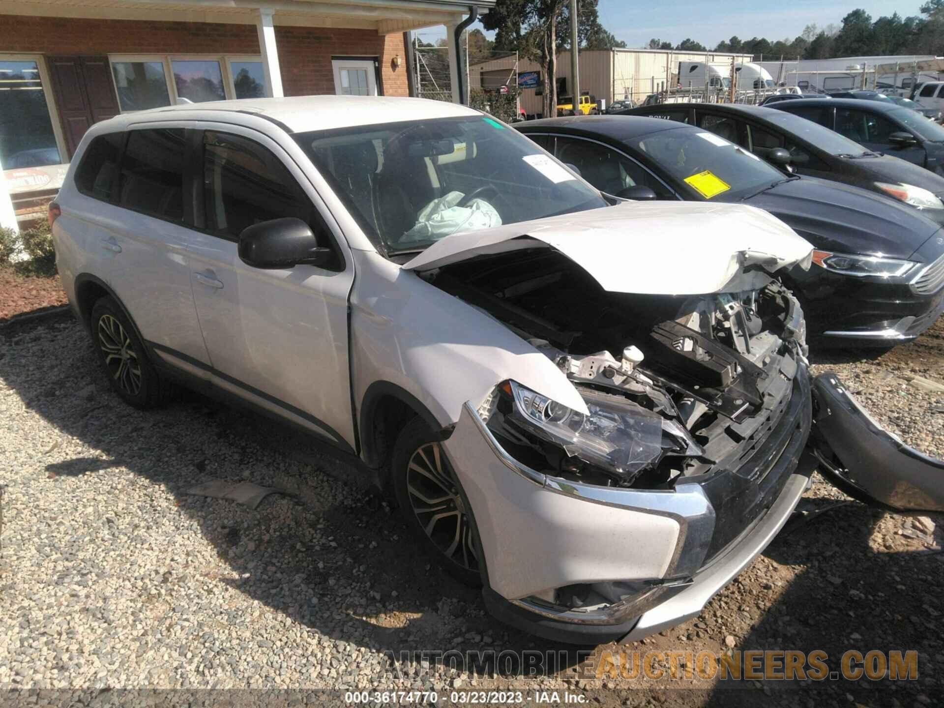 JA4AZ2A32JZ011684 MITSUBISHI OUTLANDER 2018