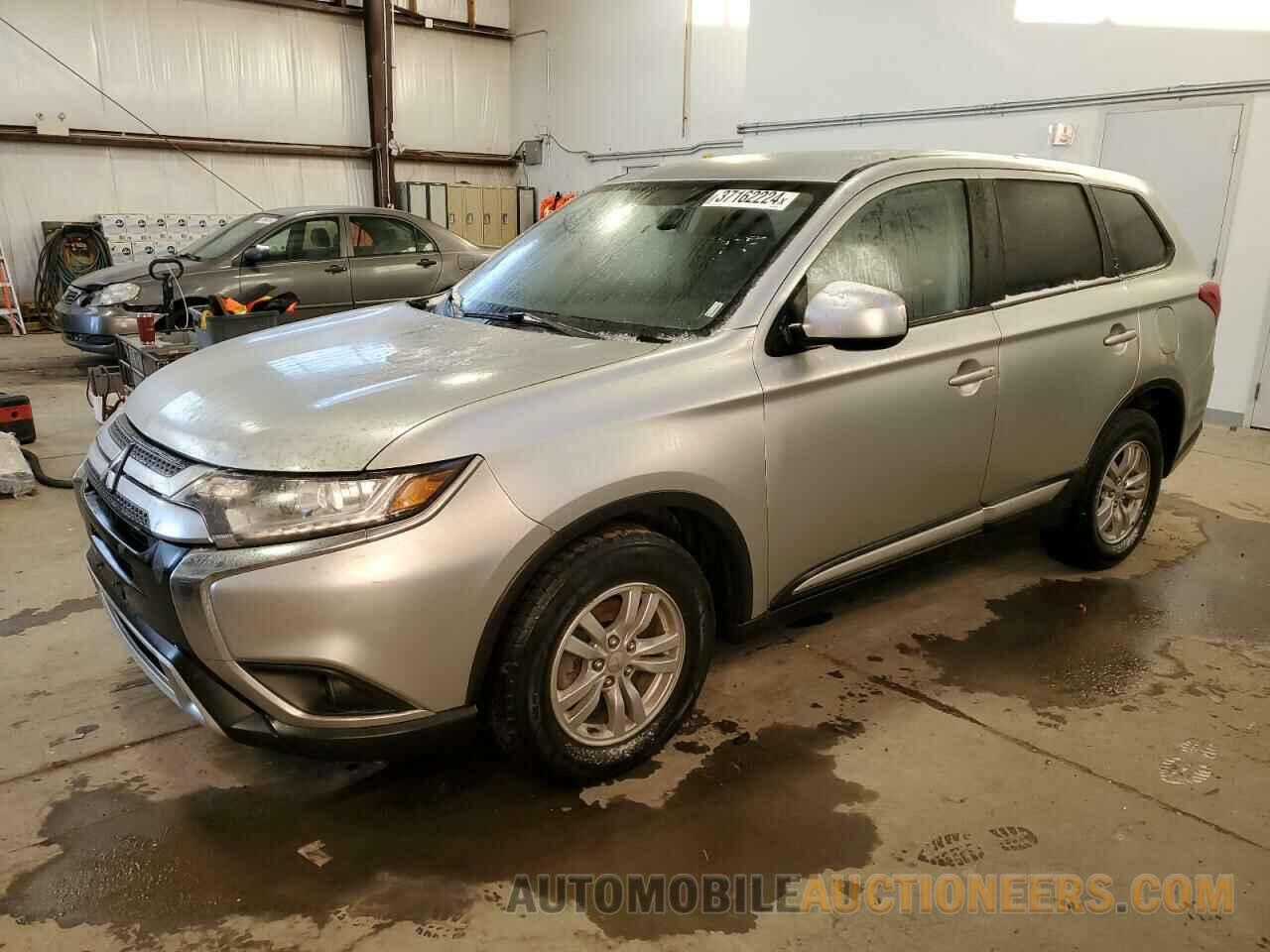 JA4AZ2A35LZ604135 MITSUBISHI OUTLANDER 2020