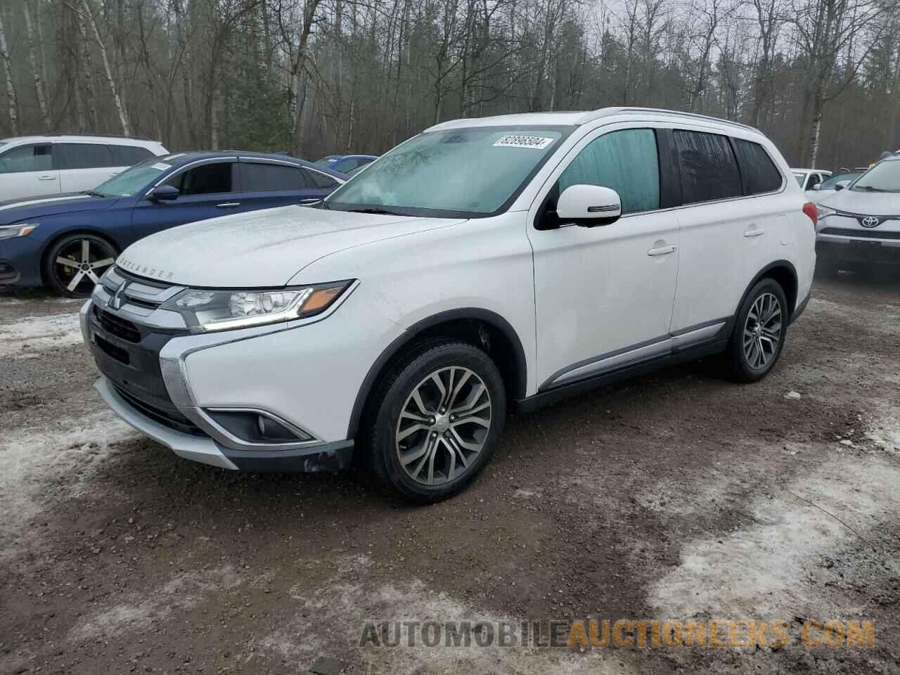 JA4AZ2A3XHZ600623 MITSUBISHI OUTLANDER 2017