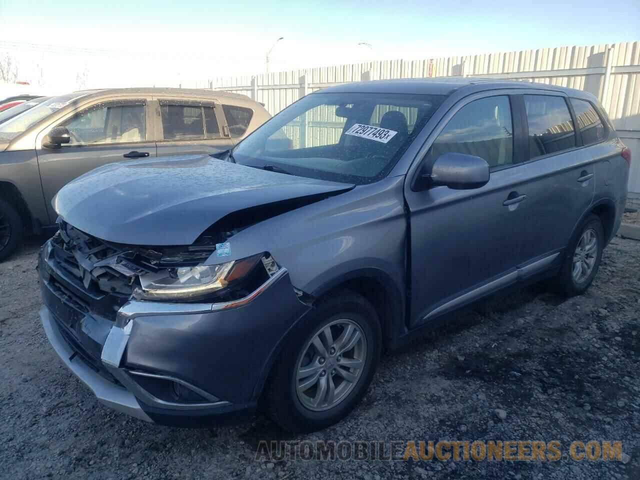 JA4AZ2A3XJZ611434 MITSUBISHI OUTLANDER 2018