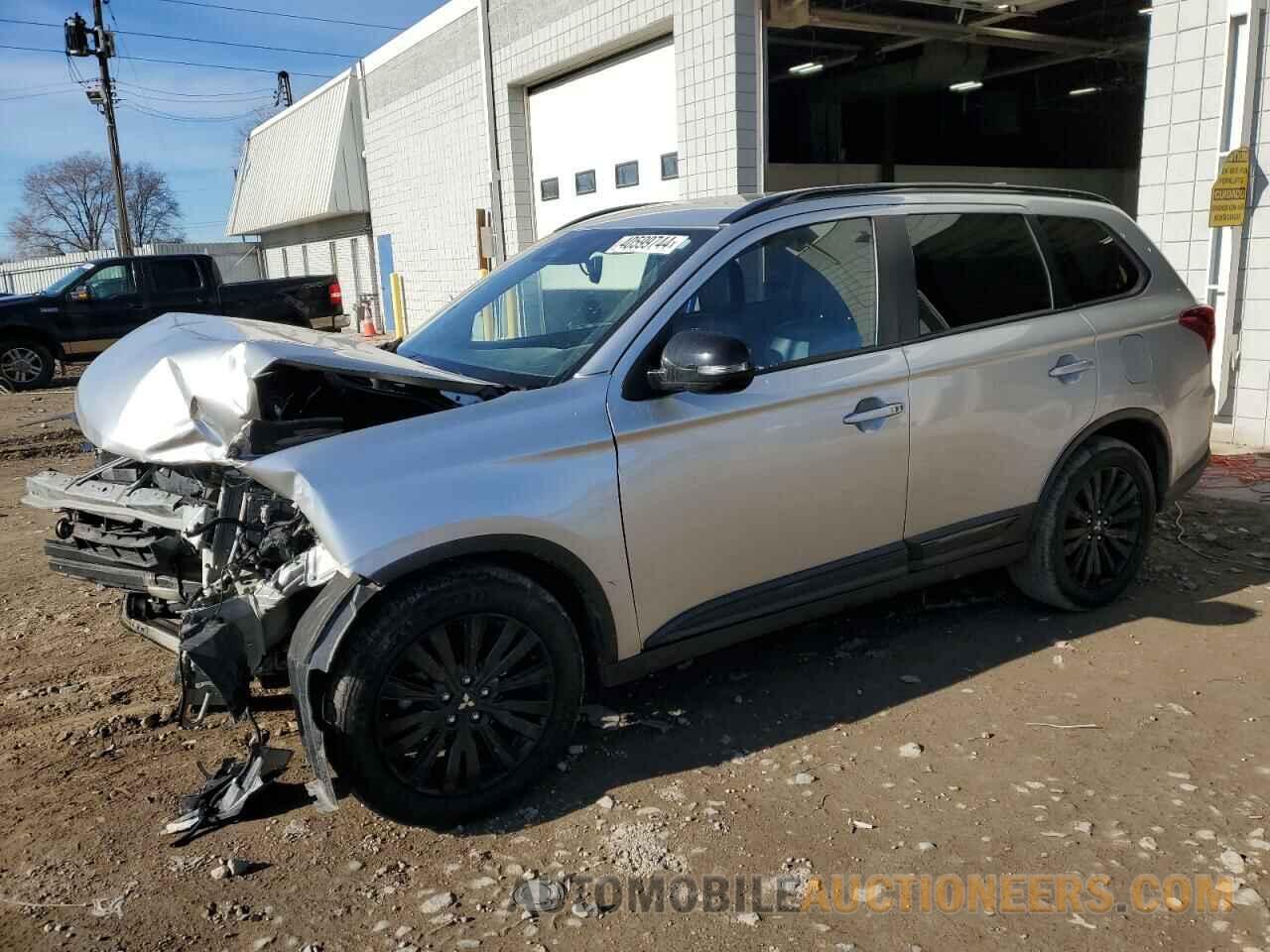 JA4AZ3A30LZ030632 MITSUBISHI OUTLANDER 2020