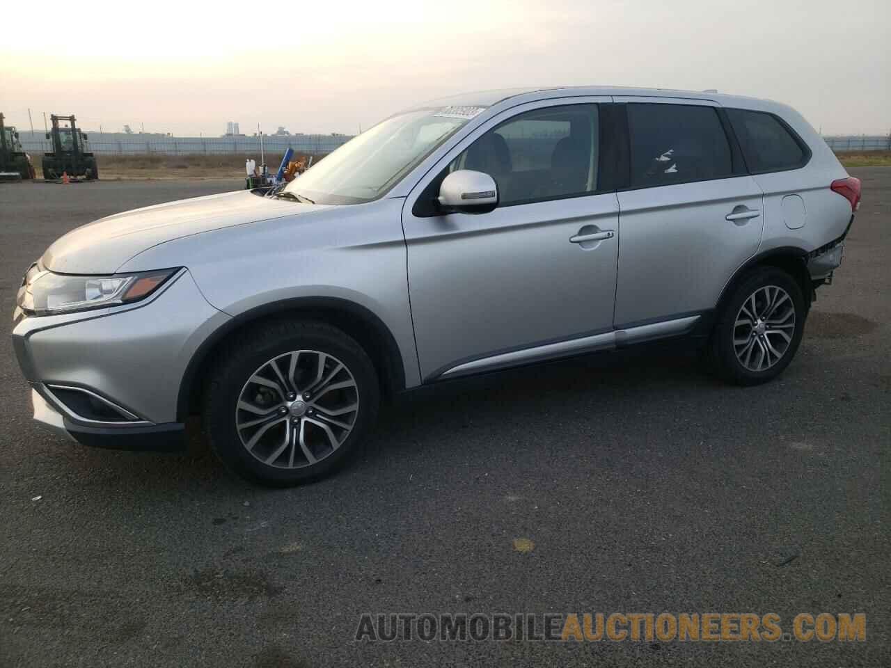 JA4AZ3A31JZ042219 MITSUBISHI OUTLANDER 2018