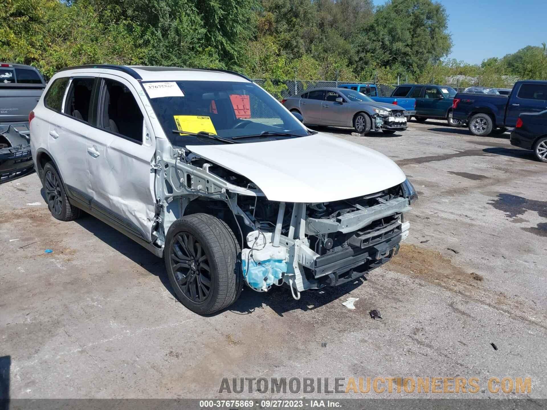 JA4AZ3A32JZ044691 MITSUBISHI OUTLANDER 2018