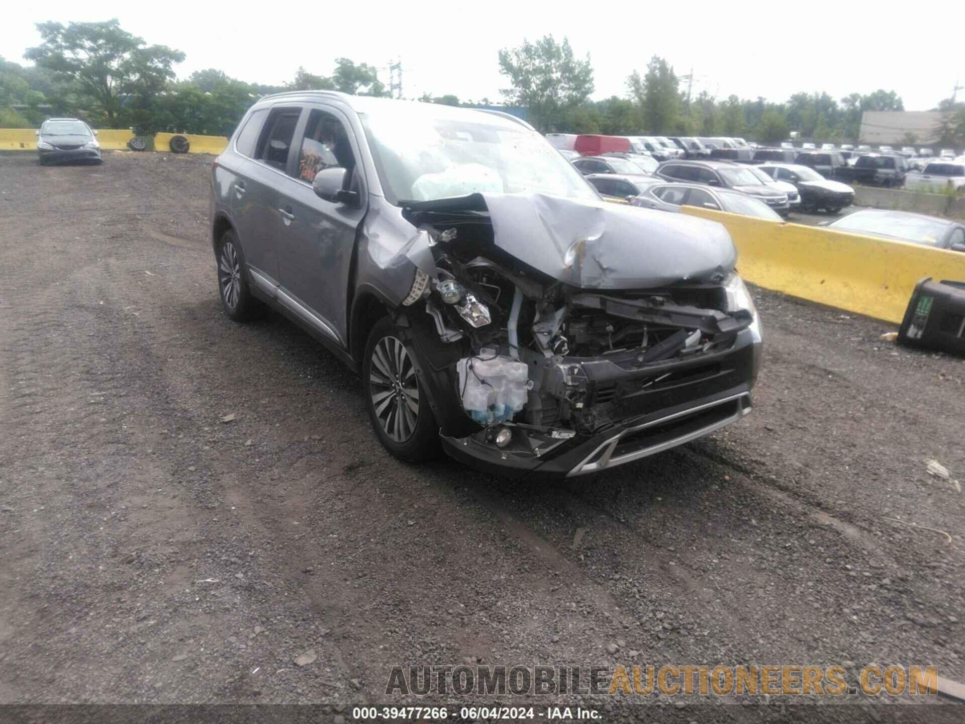 JA4AZ3A32LZ023956 MITSUBISHI OUTLANDER 2020