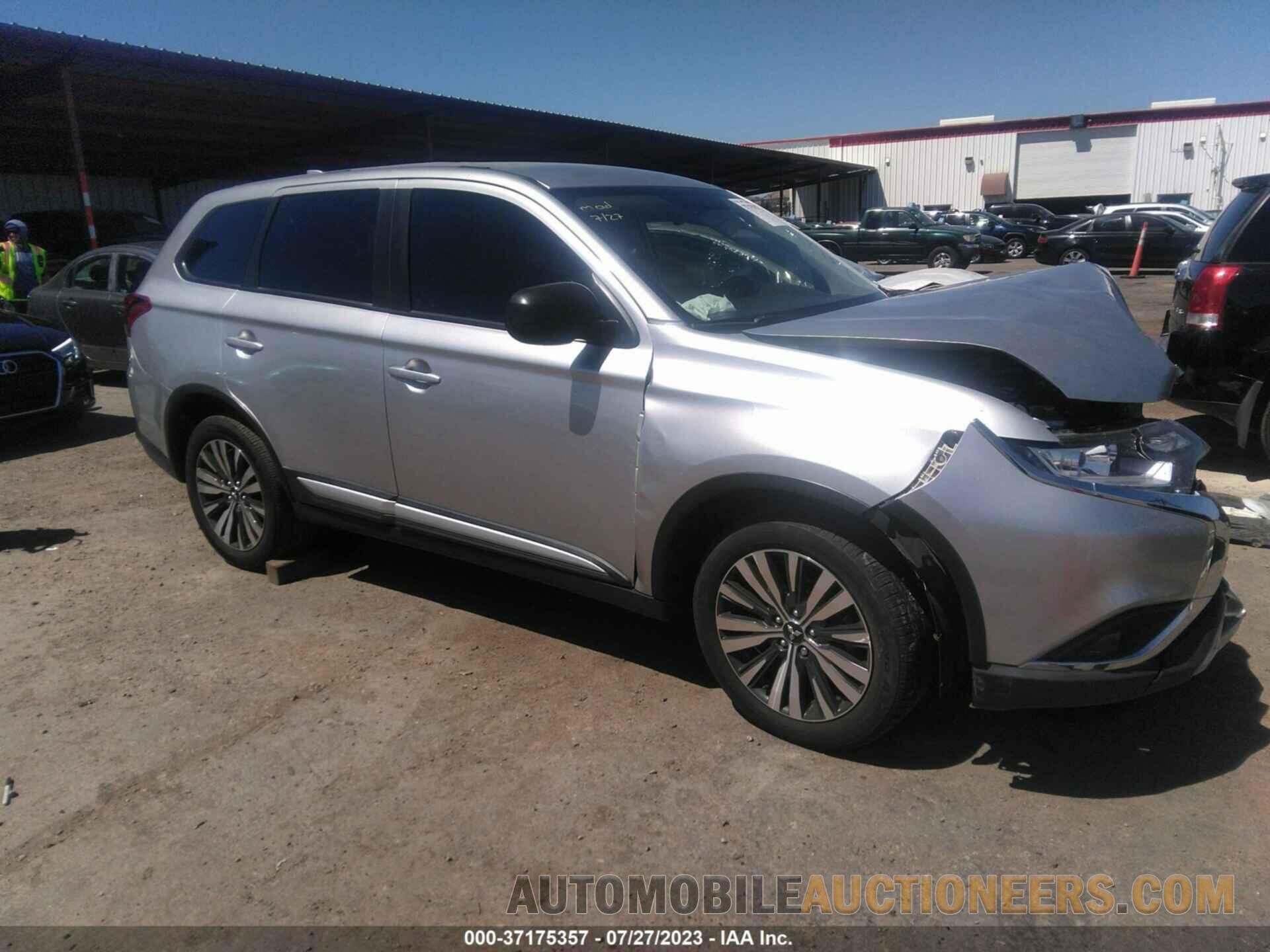 JA4AZ3A32LZ026467 MITSUBISHI OUTLANDER 2020