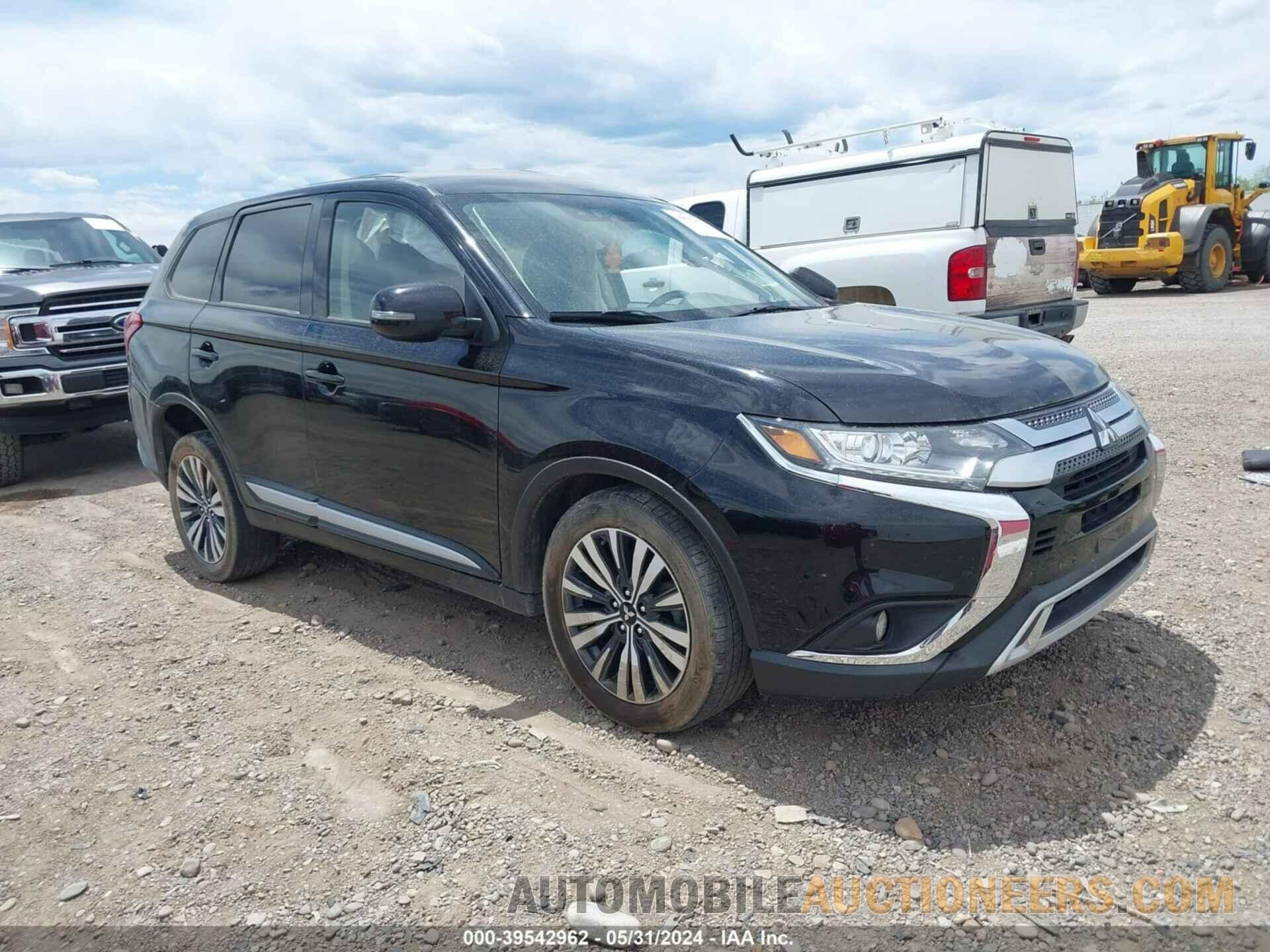 JA4AZ3A32LZ027716 MITSUBISHI OUTLANDER 2020