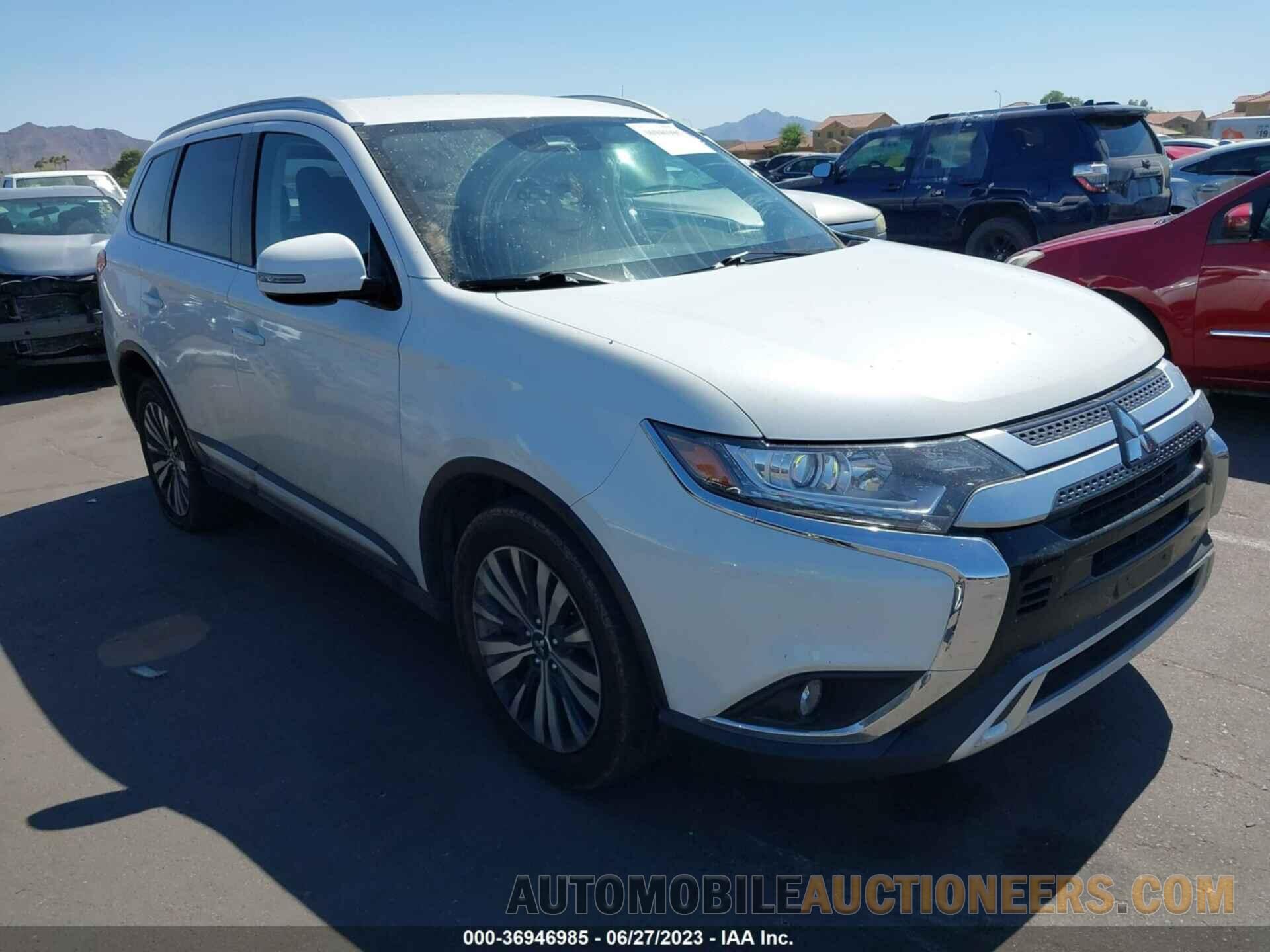 JA4AZ3A32LZ038036 MITSUBISHI OUTLANDER 2020