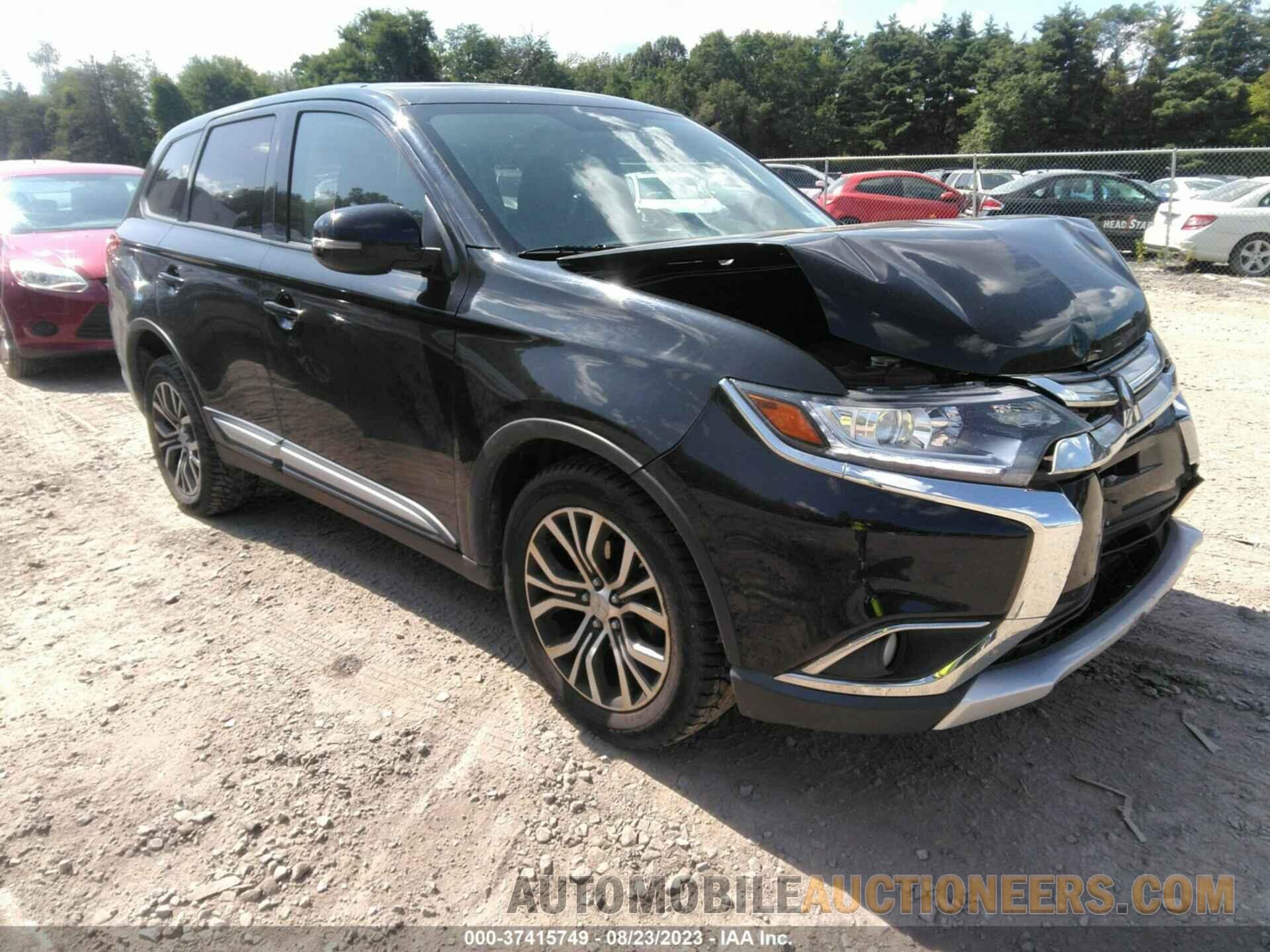 JA4AZ3A33JJ001105 MITSUBISHI OUTLANDER 2018