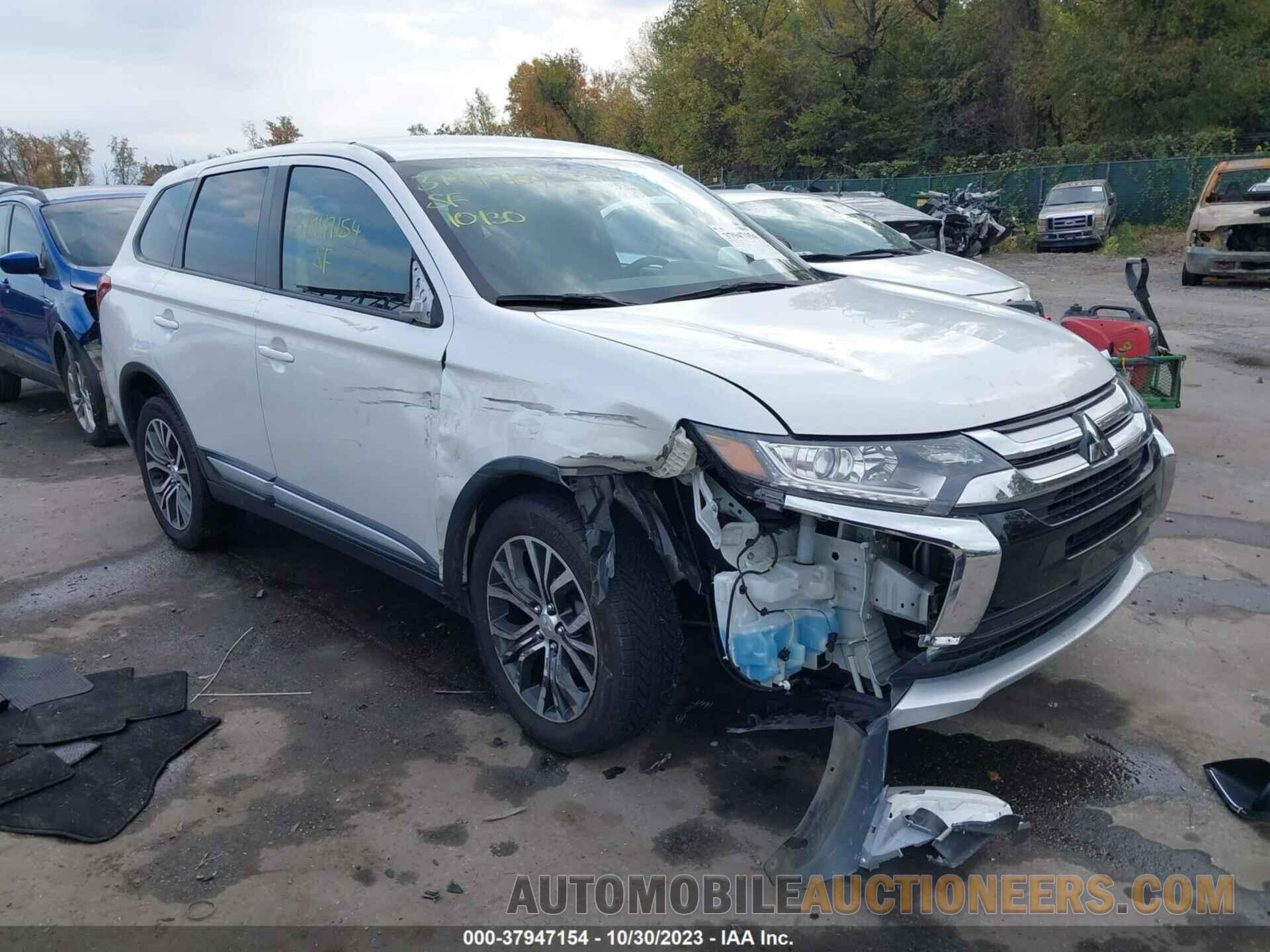 JA4AZ3A33JZ048958 MITSUBISHI OUTLANDER 2018