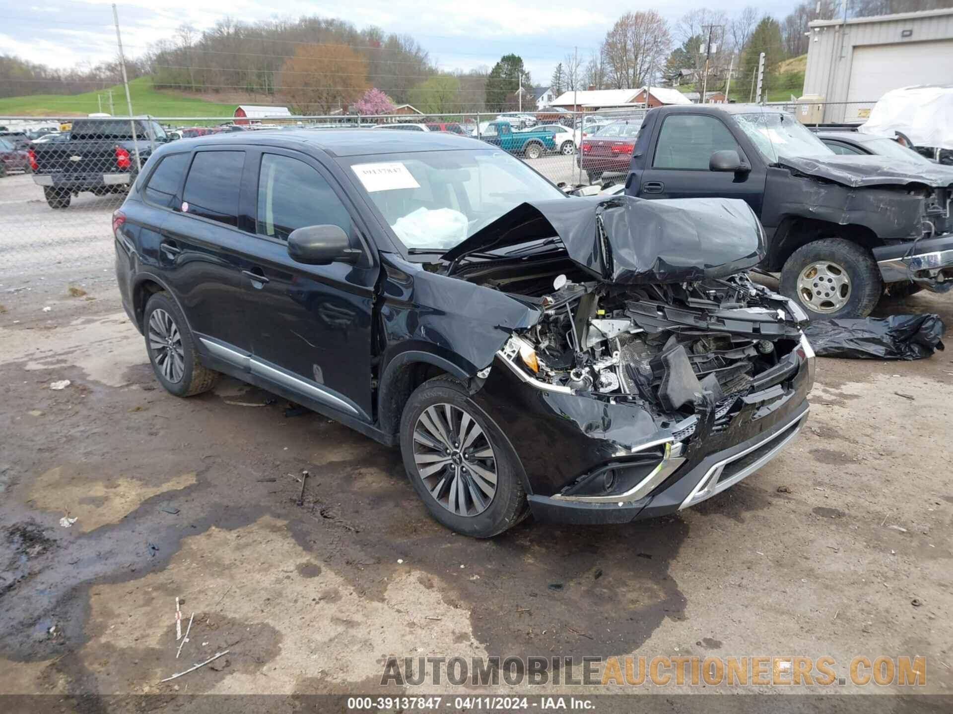 JA4AZ3A33LZ015123 MITSUBISHI OUTLANDER 2020