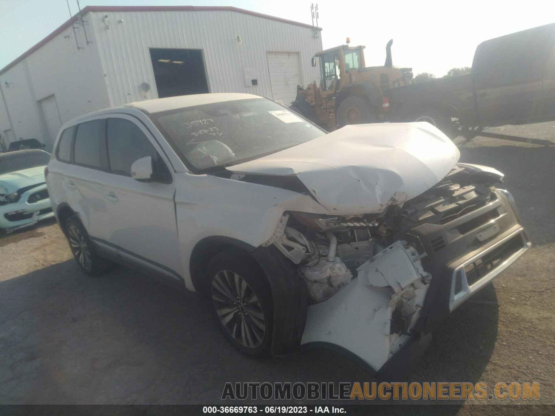 JA4AZ3A35LZ008268 MITSUBISHI OUTLANDER 2020