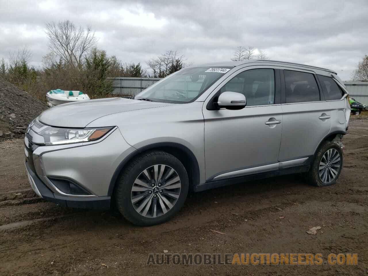 JA4AZ3A35LZ018220 MITSUBISHI OUTLANDER 2020