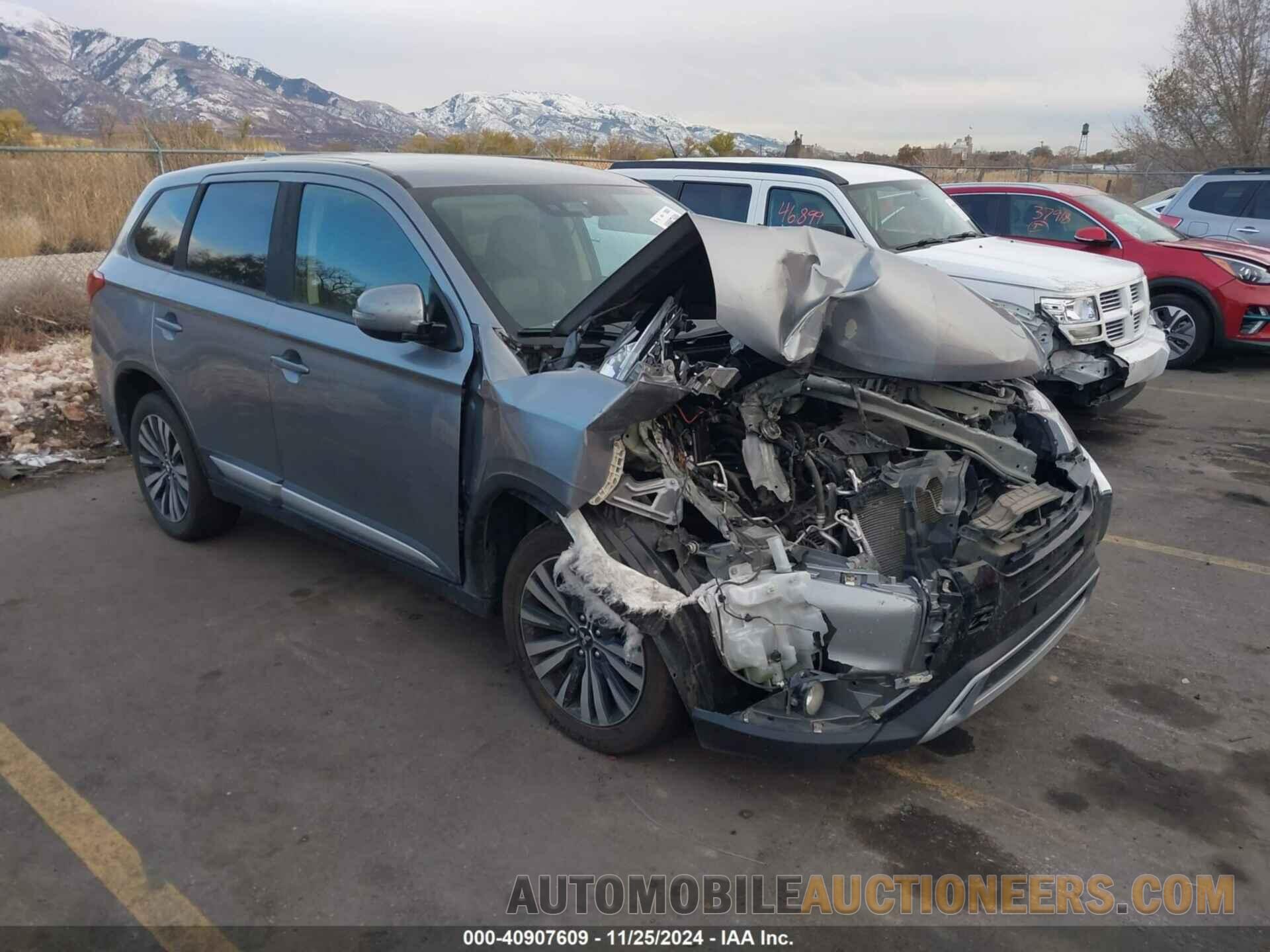 JA4AZ3A35LZ027368 MITSUBISHI OUTLANDER 2020