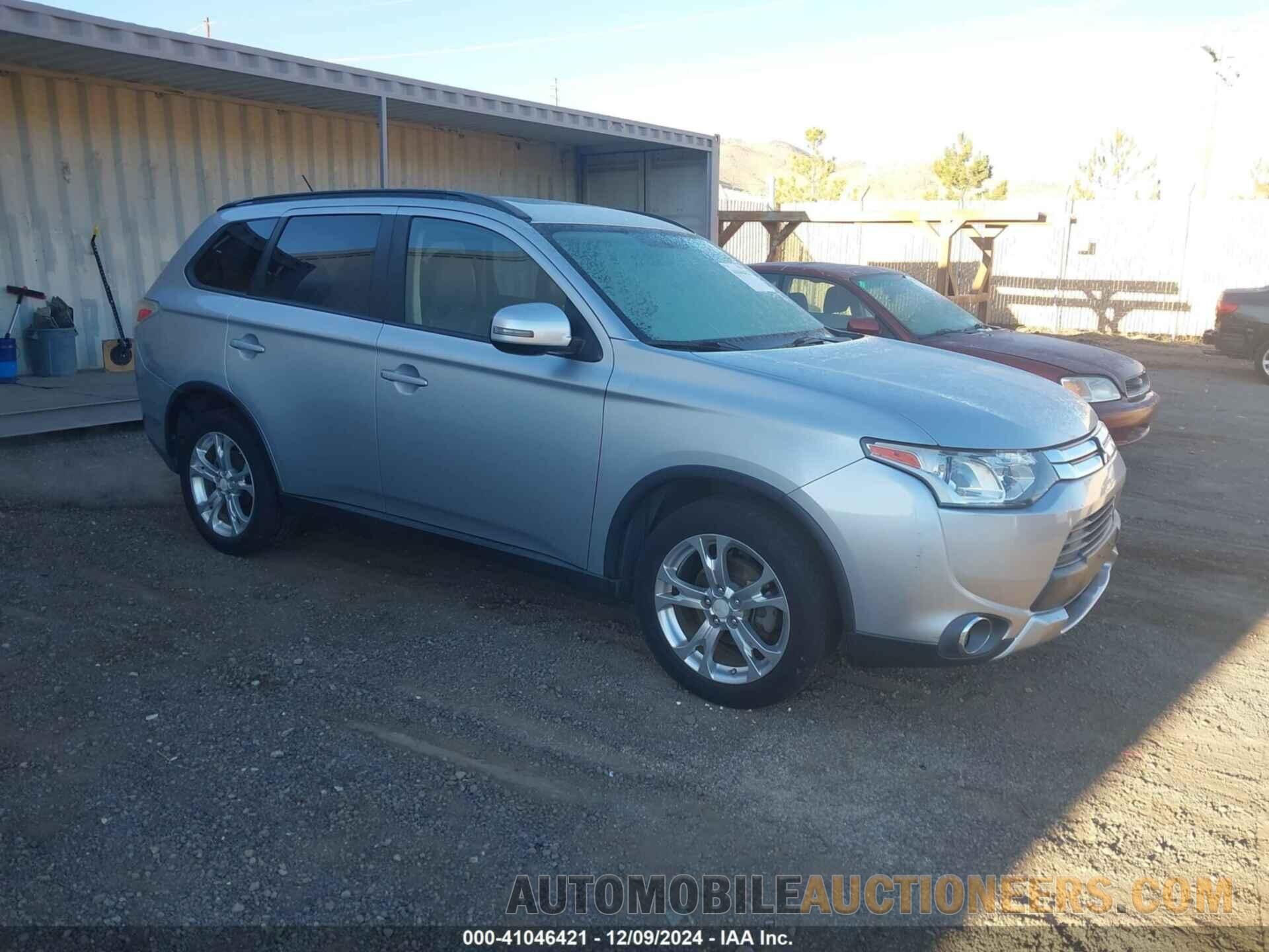 JA4AZ3A36FZ004573 MITSUBISHI OUTLANDER 2015