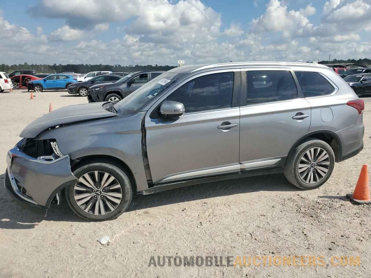 JA4AZ3A36LZ018808 MITSUBISHI OUTLANDER 2020