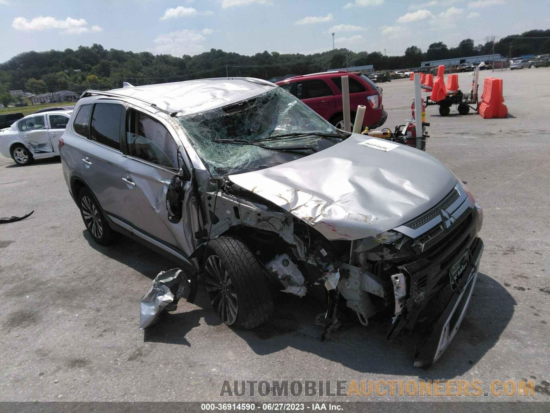 JA4AZ3A37LZ033463 MITSUBISHI OUTLANDER 2020