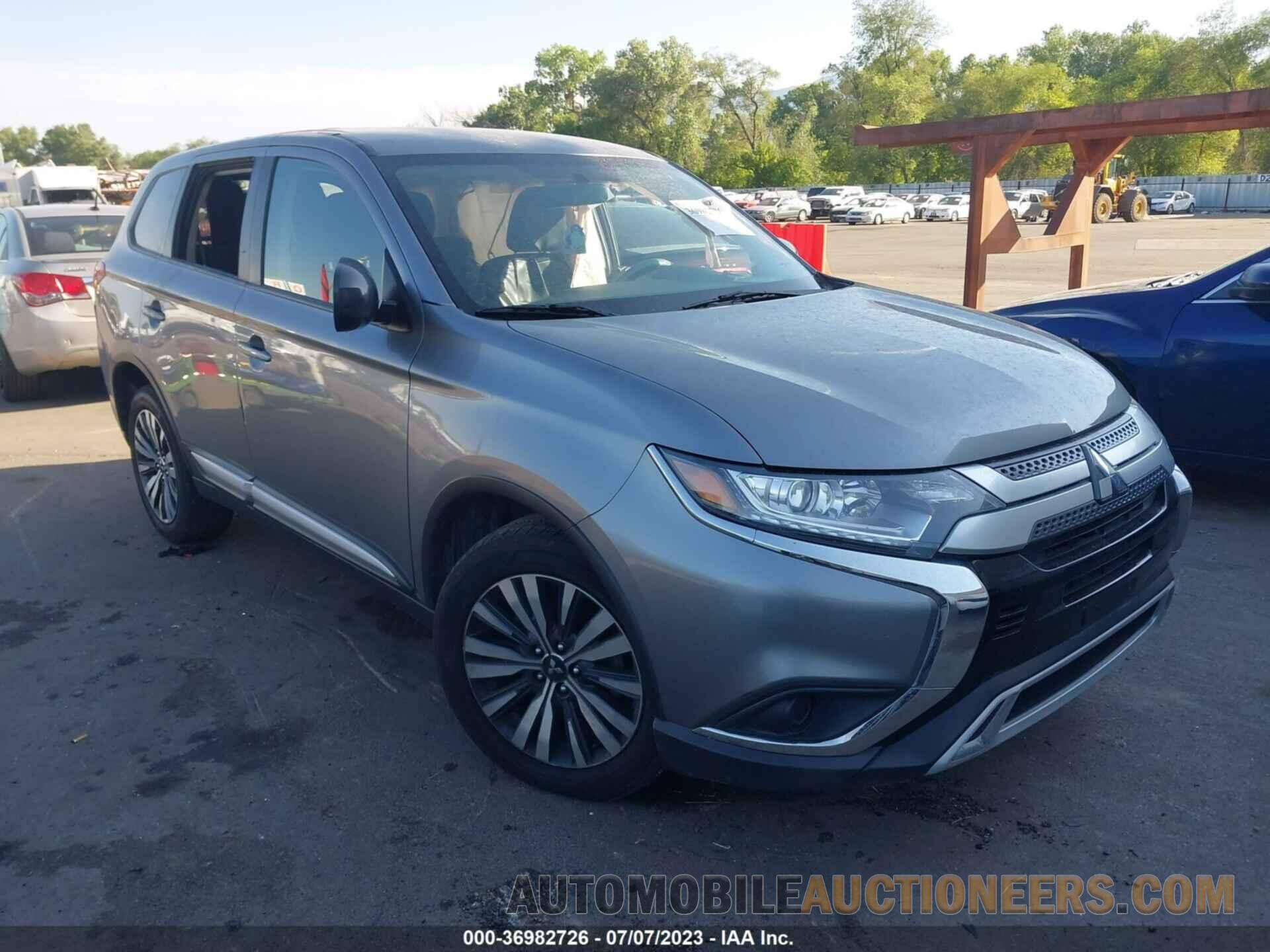 JA4AZ3A37LZ039201 MITSUBISHI OUTLANDER 2020