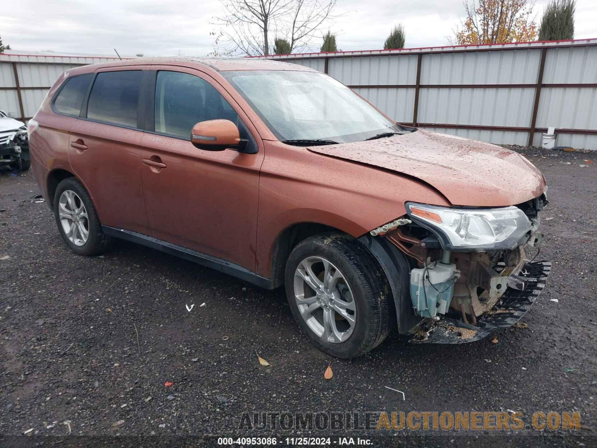 JA4AZ3A38EZ016786 MITSUBISHI OUTLANDER 2014