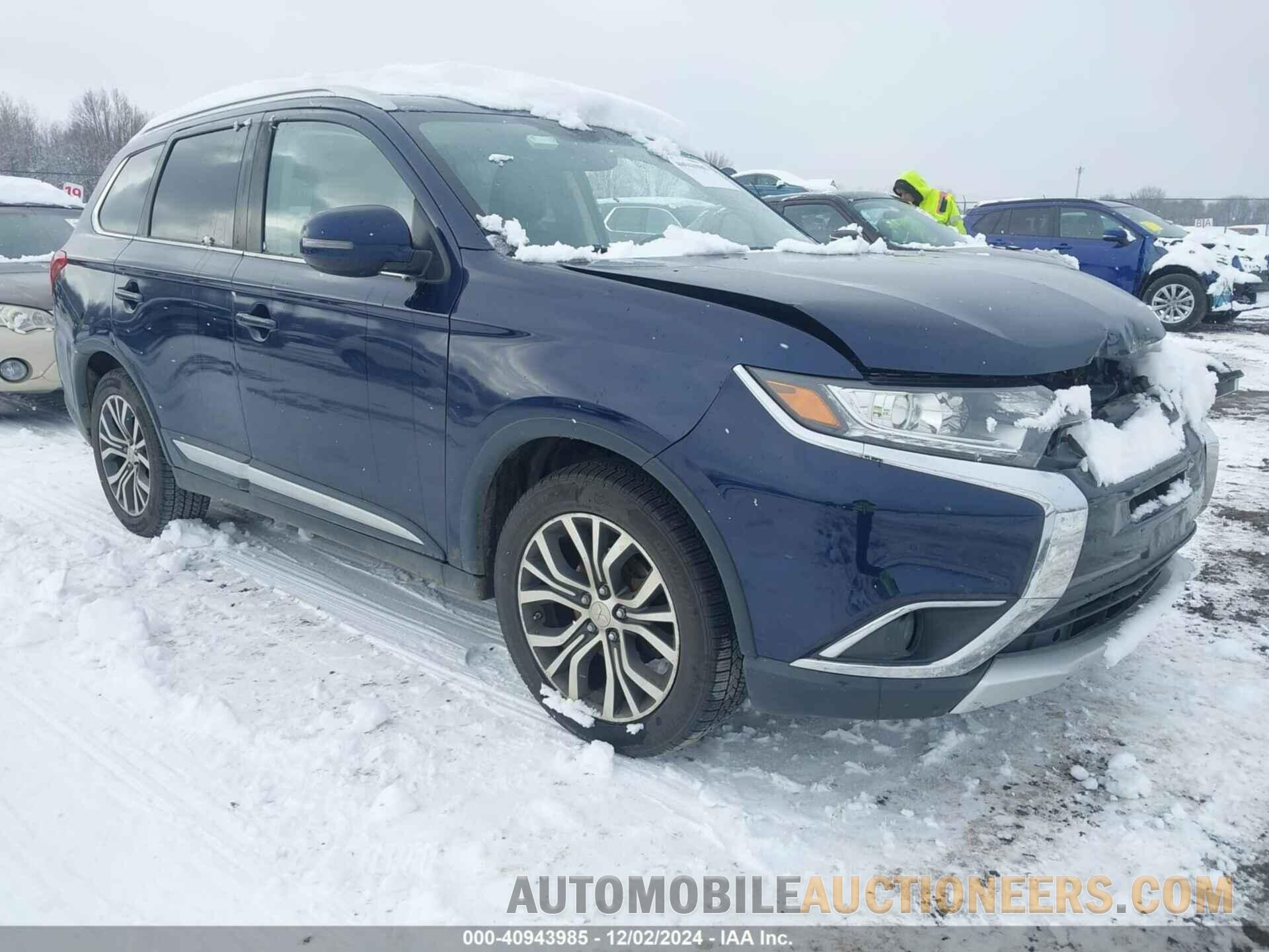 JA4AZ3A38HZ008207 MITSUBISHI OUTLANDER 2017