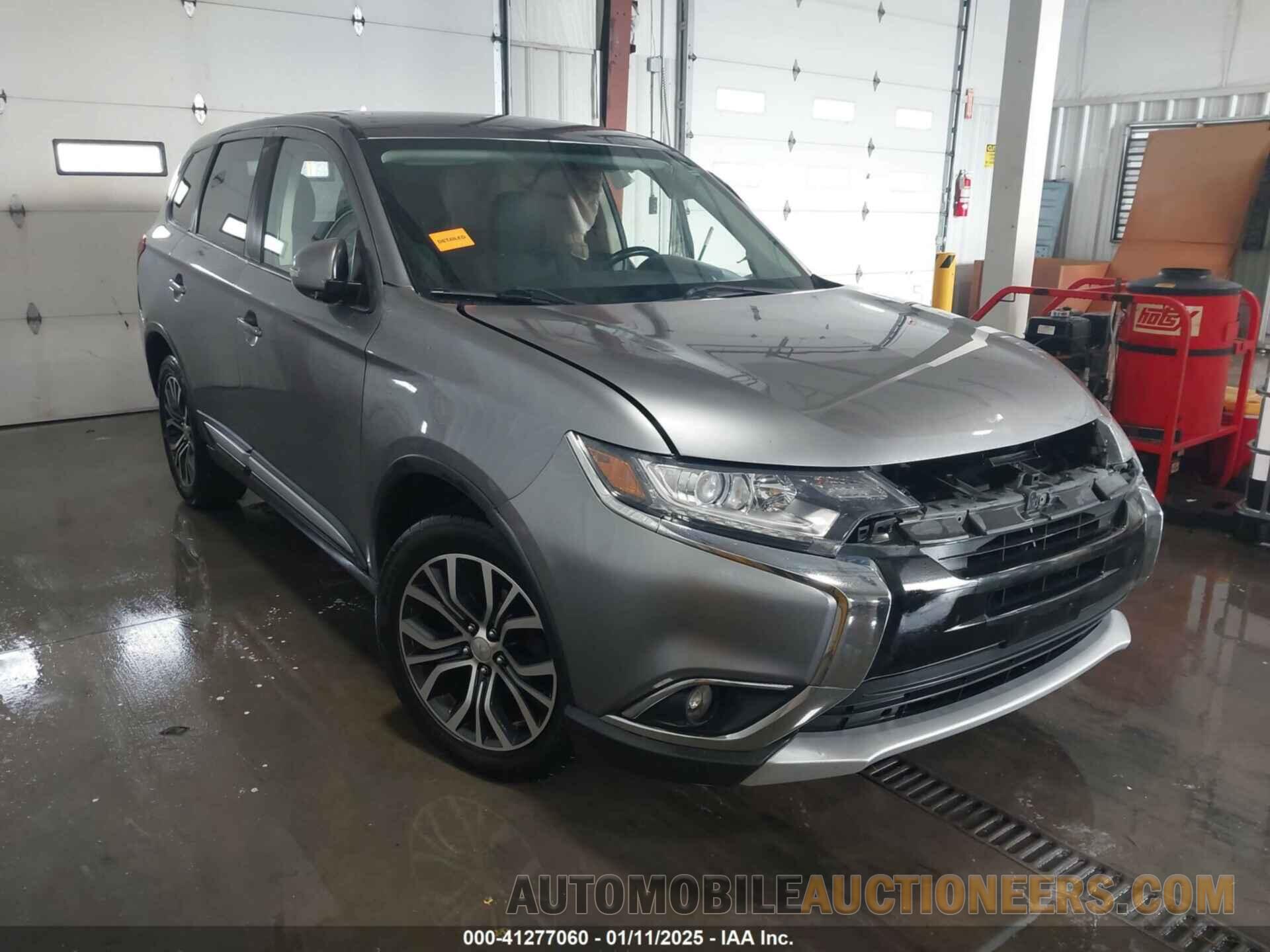 JA4AZ3A38JZ040936 MITSUBISHI OUTLANDER 2018