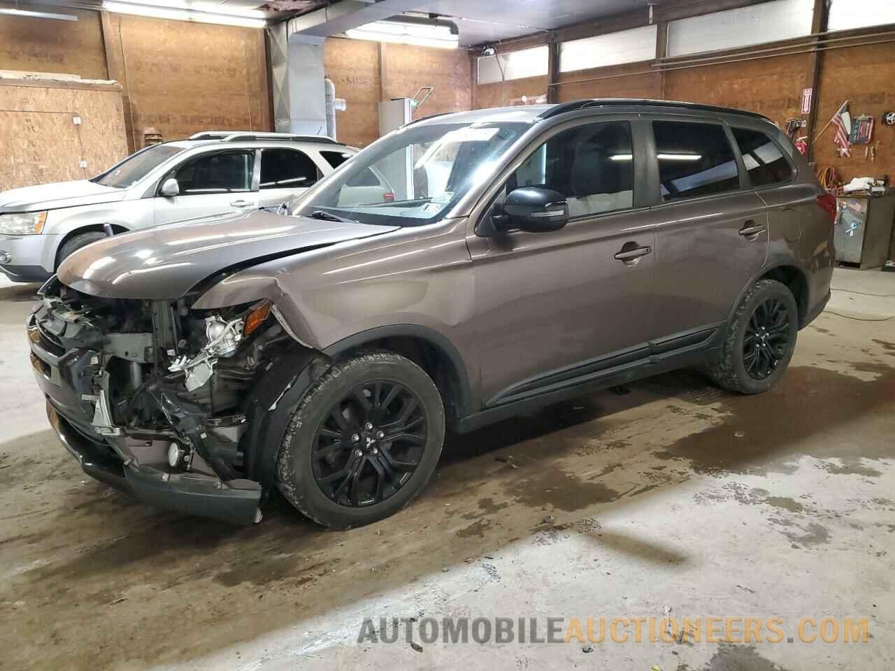 JA4AZ3A38JZ044484 MITSUBISHI OUTLANDER 2018