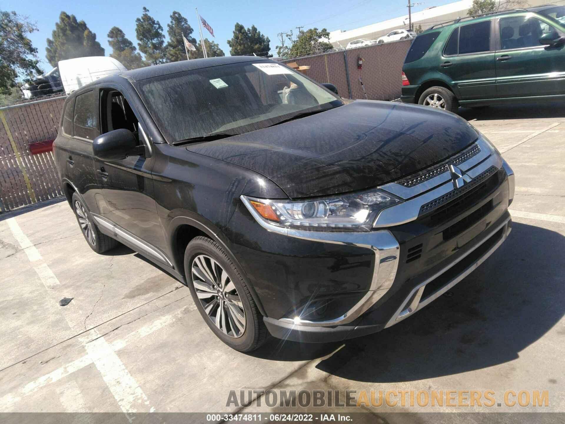 JA4AZ3A38LZ026599 MITSUBISHI OUTLANDER 2020