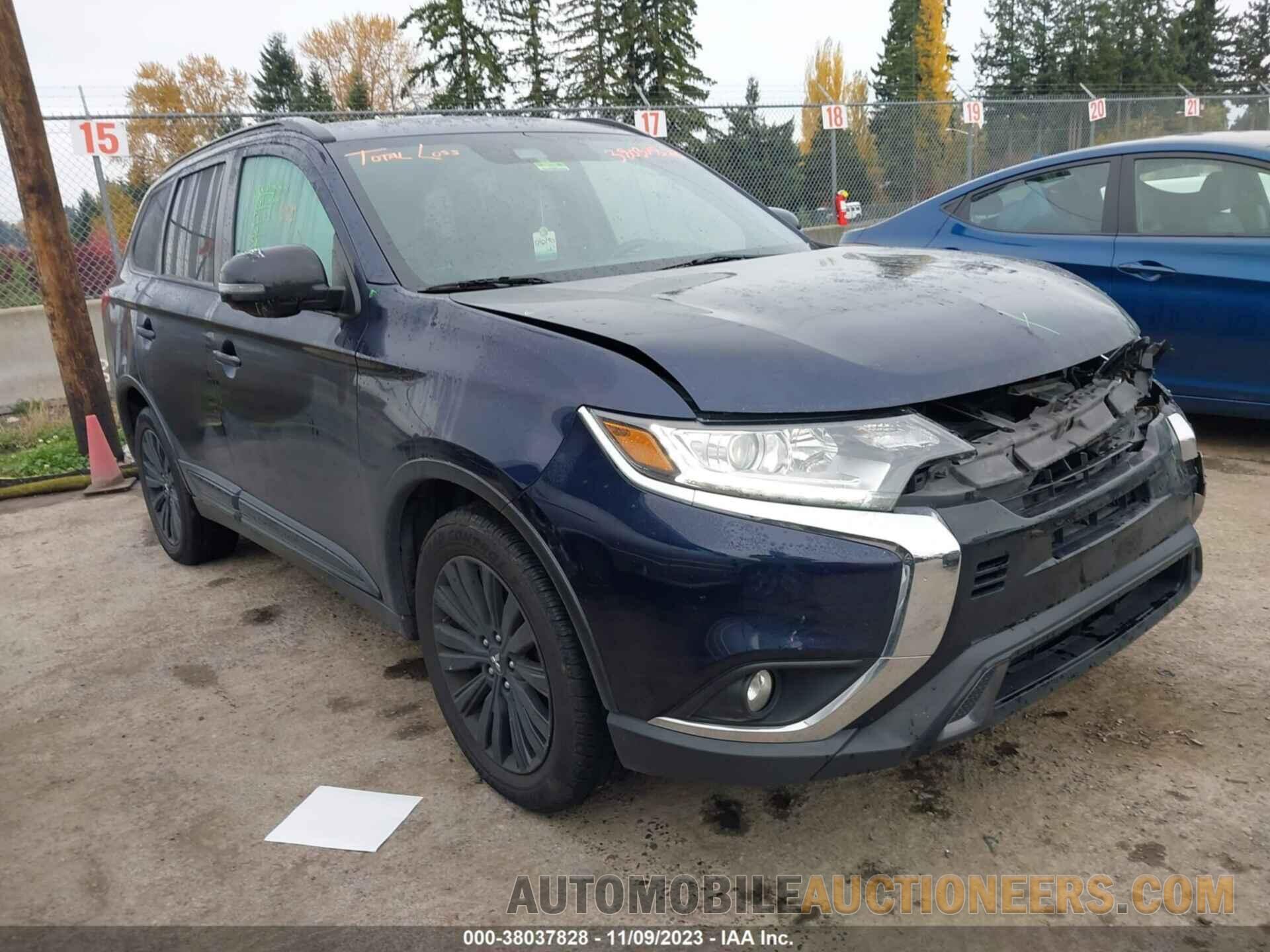 JA4AZ3A38LZ037019 MITSUBISHI OUTLANDER 2020