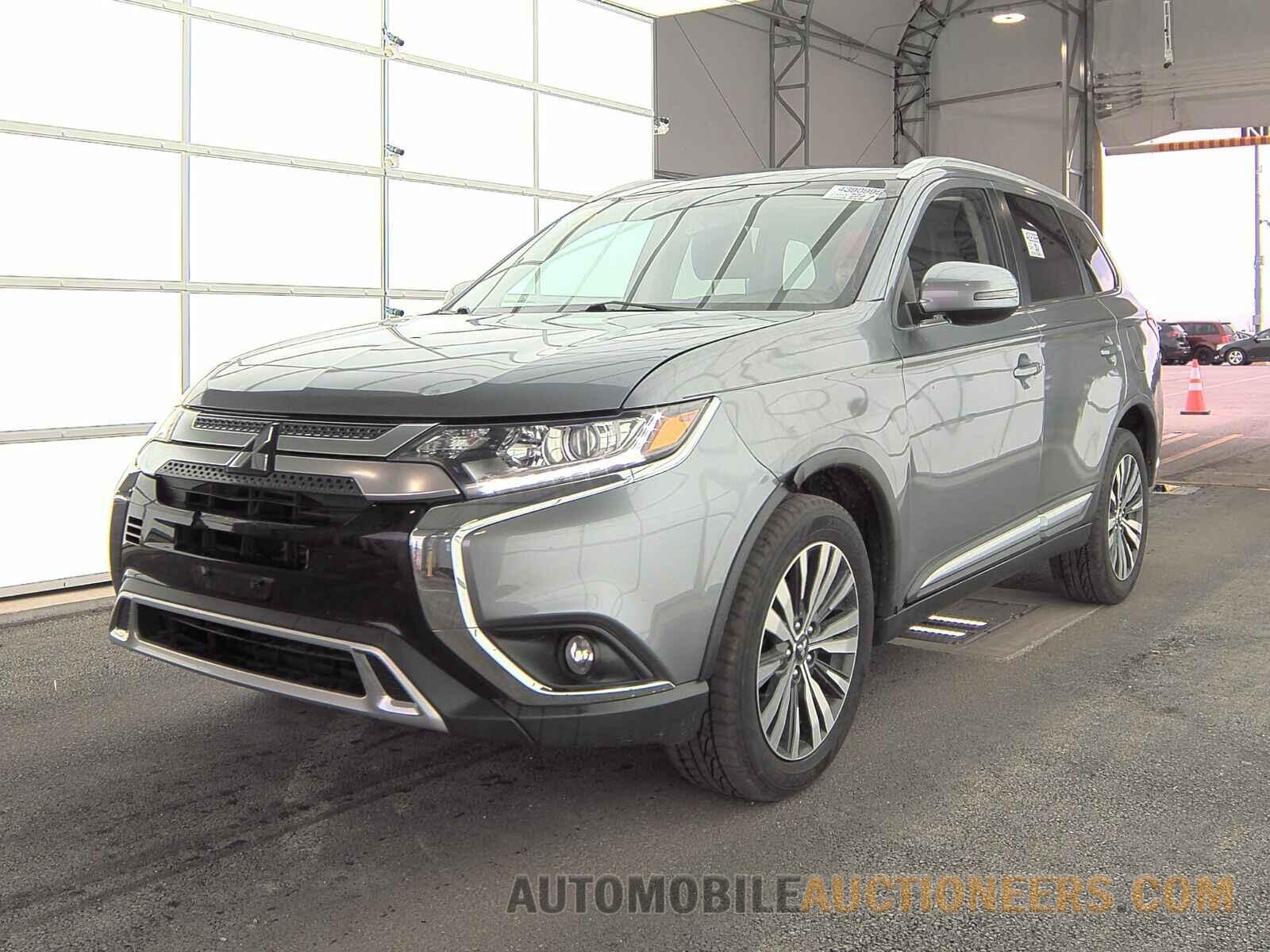 JA4AZ3A39KJ001370 Mitsubishi Outlander 2019