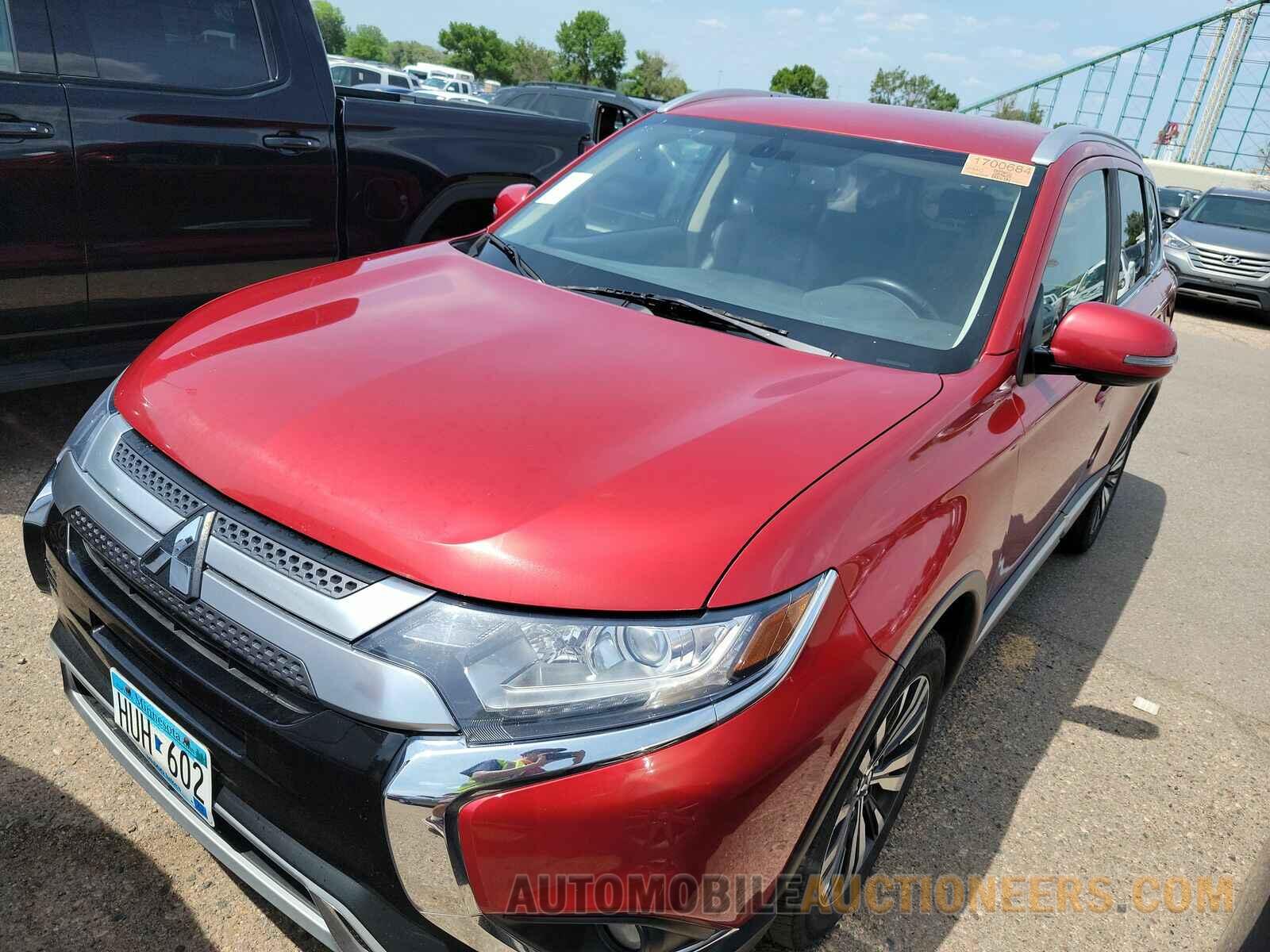 JA4AZ3A39KZ023189 Mitsubishi Outlander 2019