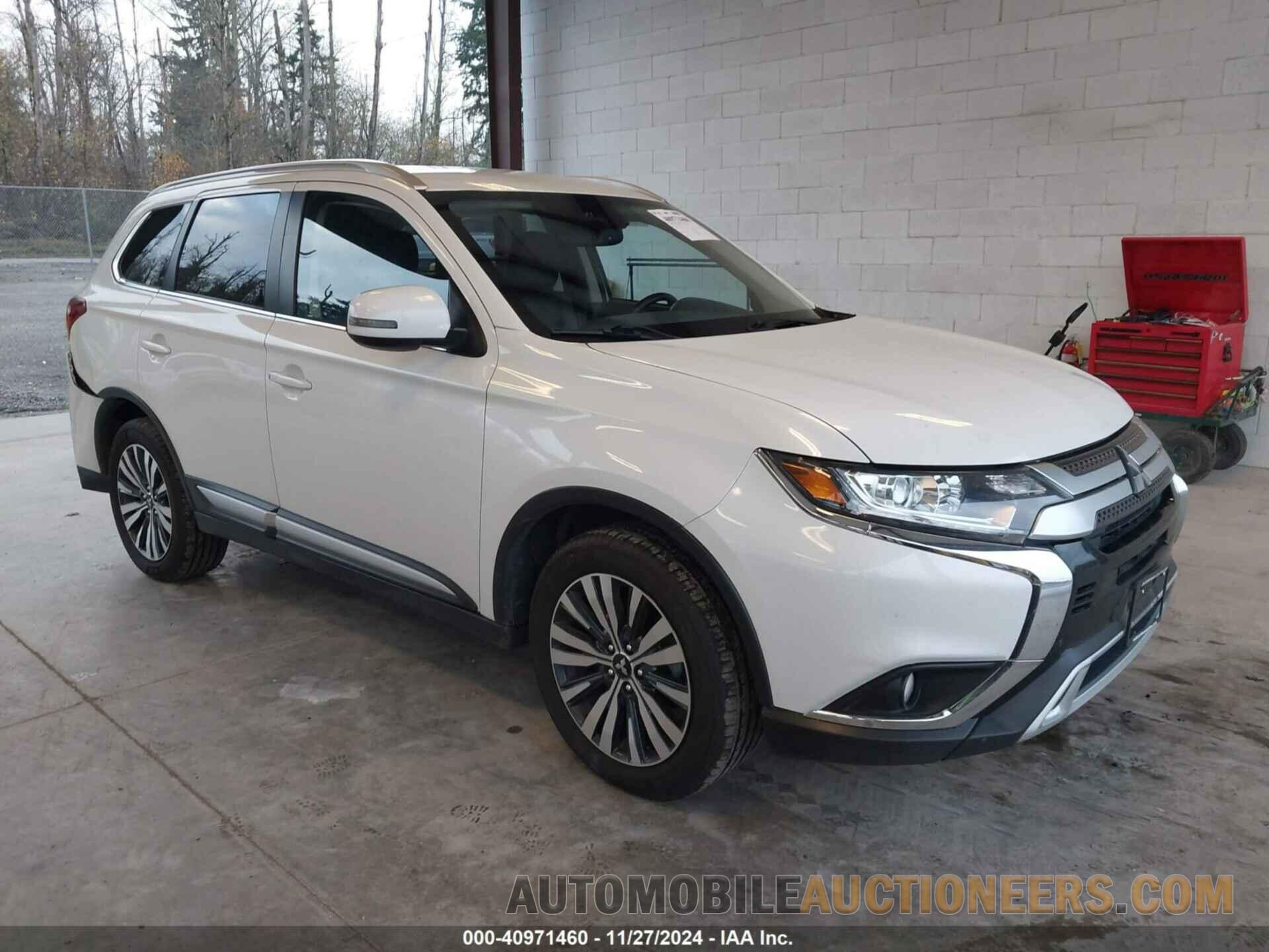 JA4AZ3A39LZ037983 MITSUBISHI OUTLANDER 2020