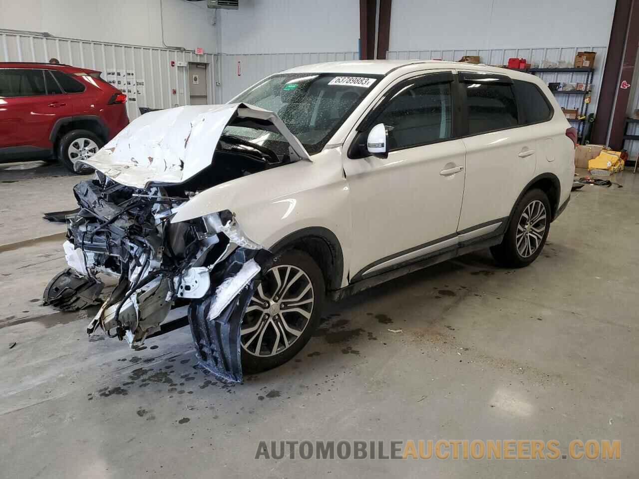 JA4AZ3A3XJZ009994 MITSUBISHI OUTLANDER 2018