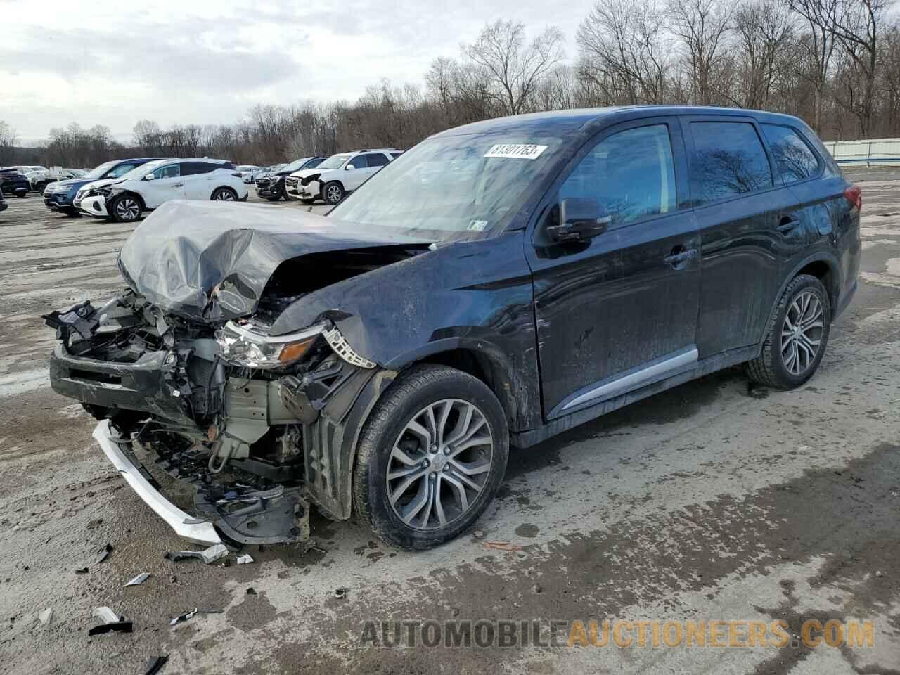 JA4AZ3A3XJZ040890 MITSUBISHI OUTLANDER 2018