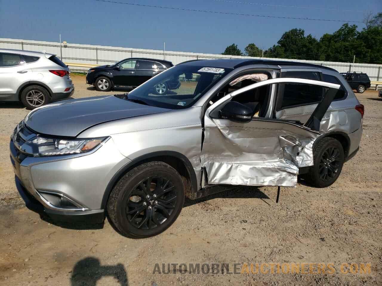 JA4AZ3A3XJZ048763 MITSUBISHI OUTLANDER 2018