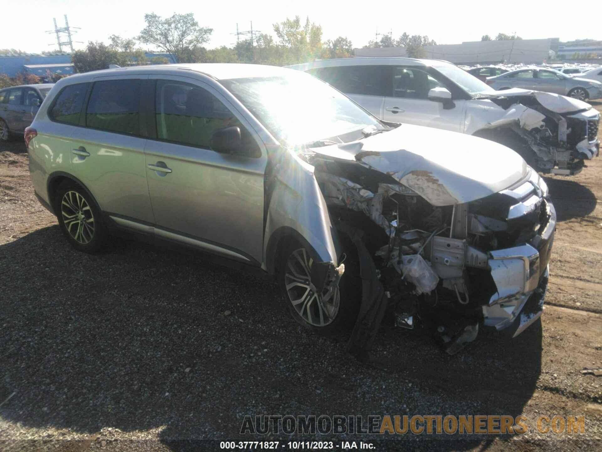 JA4AZ3A3XJZ062470 MITSUBISHI OUTLANDER 2018